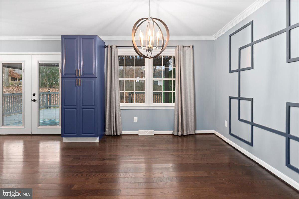 TANTALLON ON THE POTOMAC - Residential