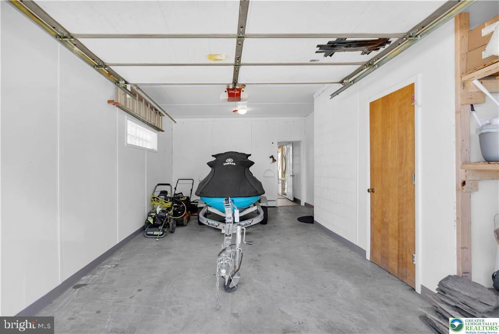 PARKSIDE COURTS - Residential