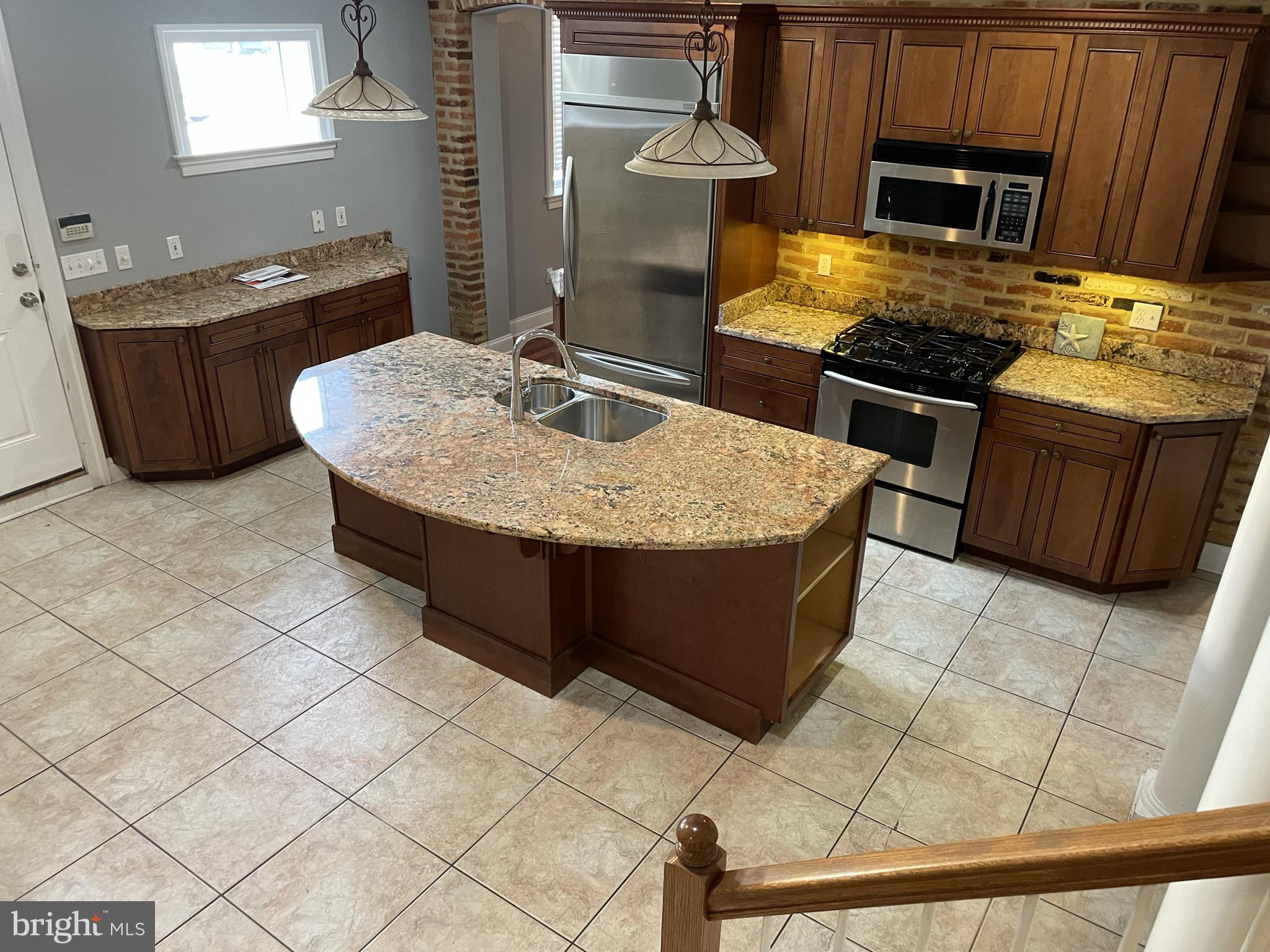 CANTON - Residential Lease