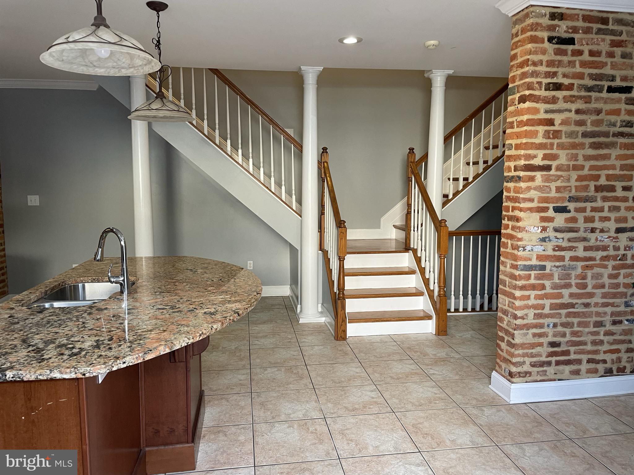 CANTON - Residential Lease