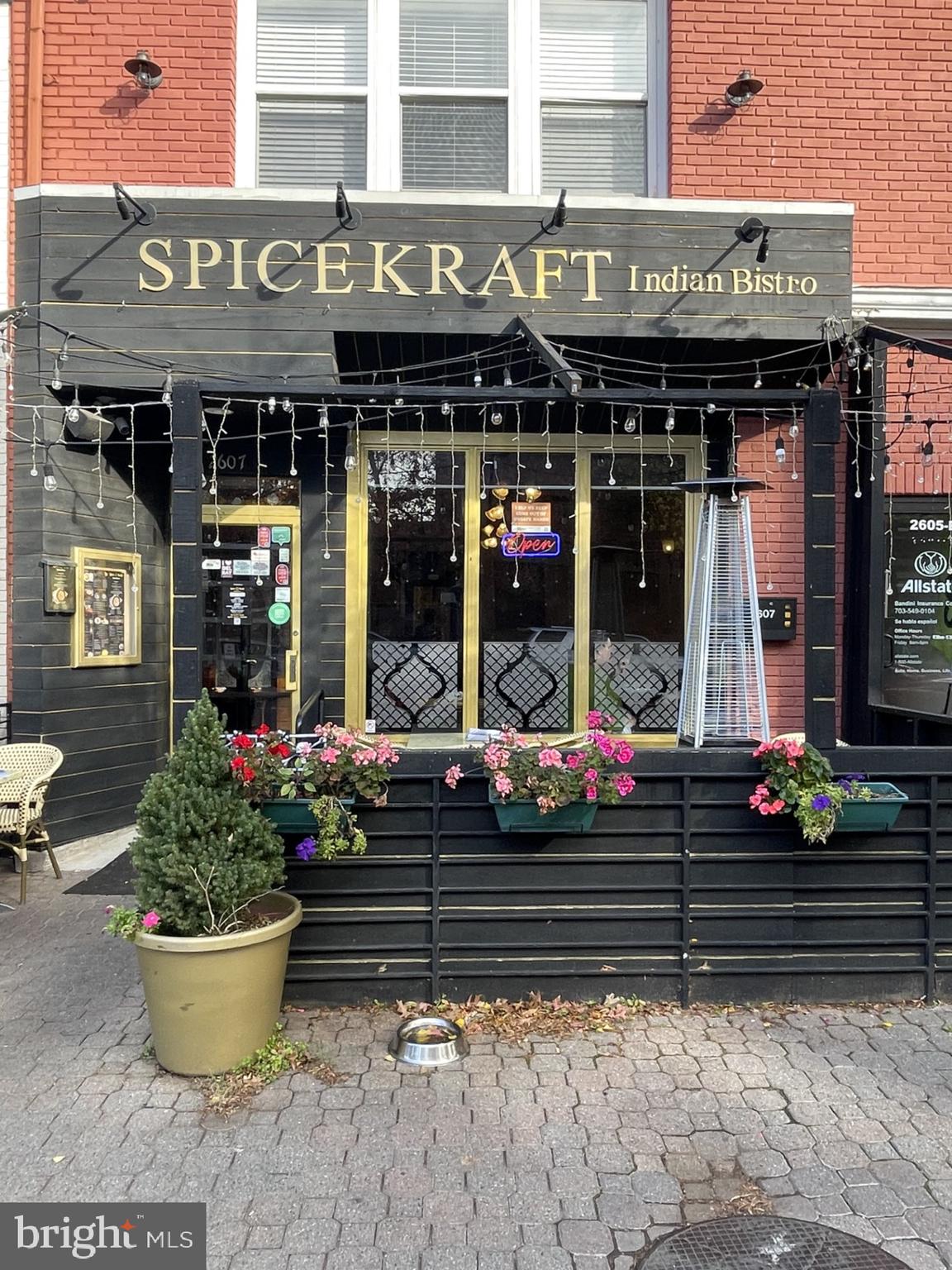 LINDEN GARDENS - Residential