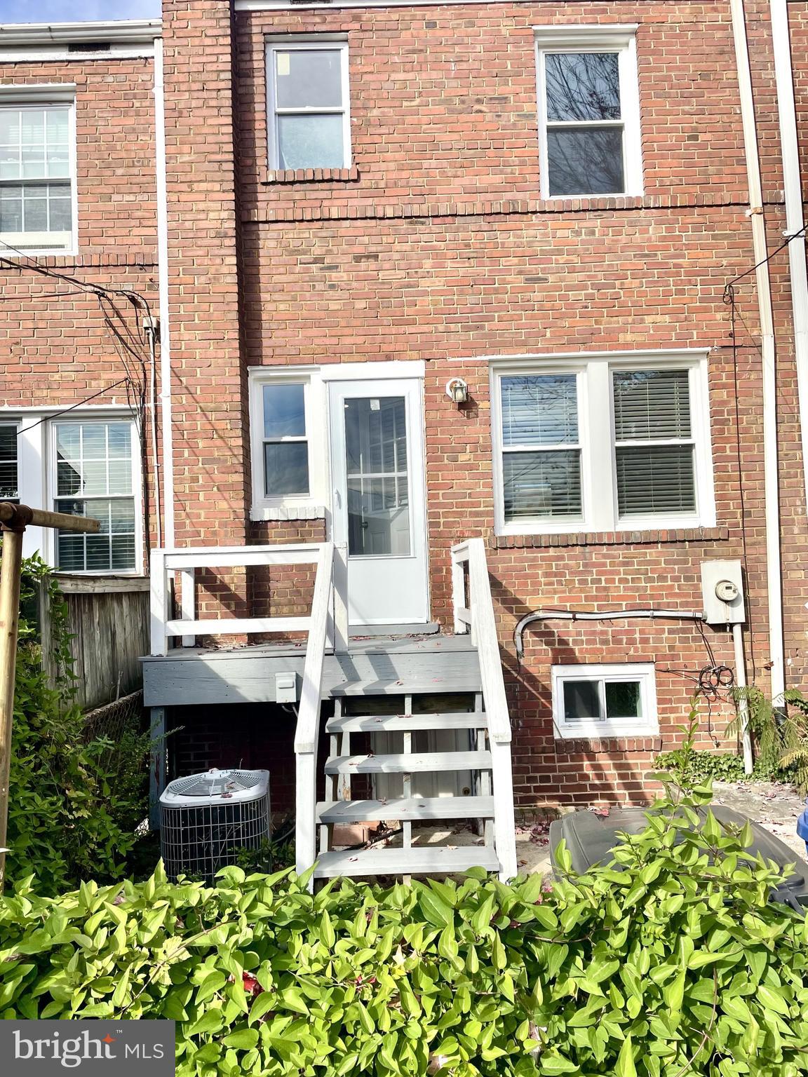 LINDEN GARDENS - Residential