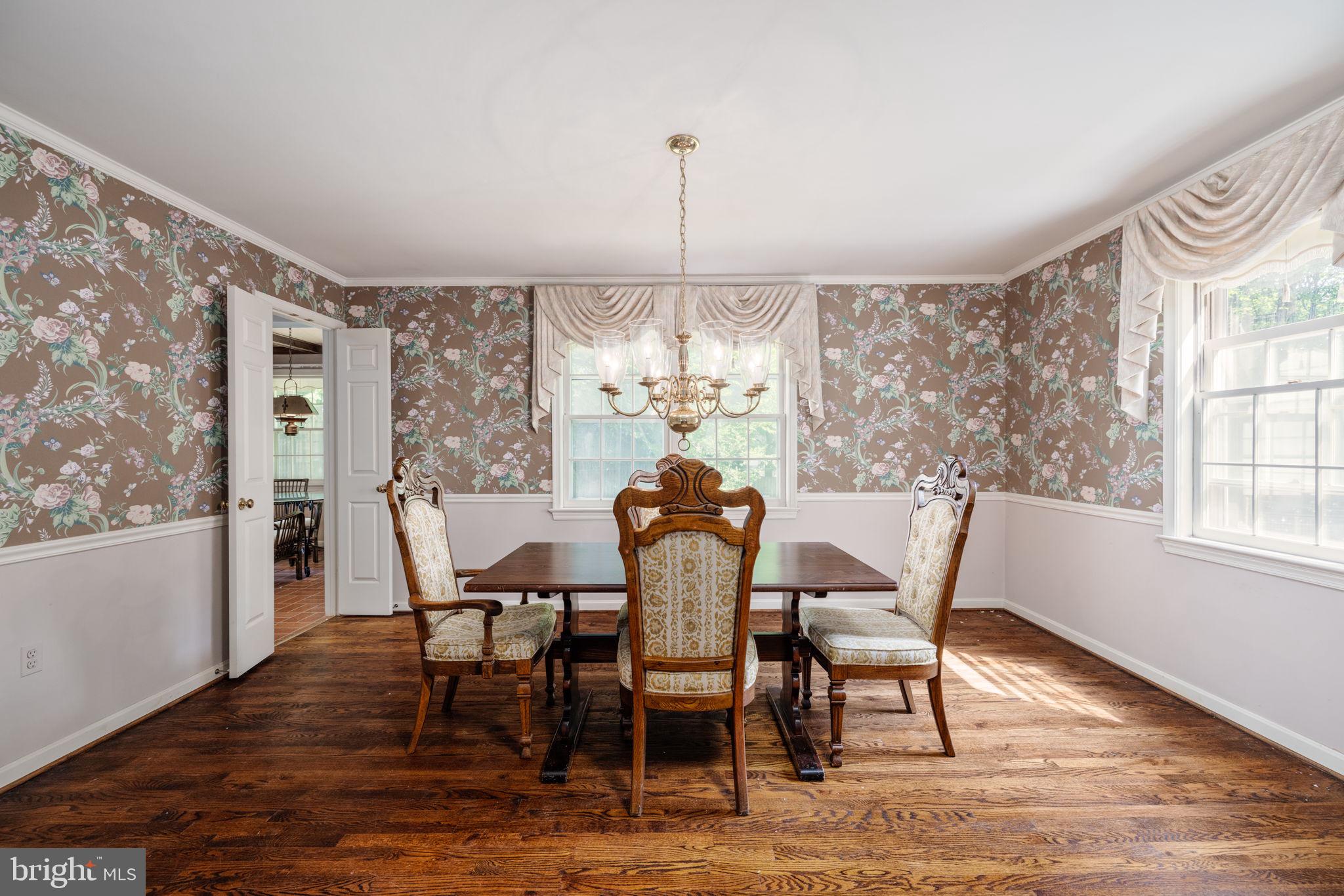 RIVER FALLS - Residential