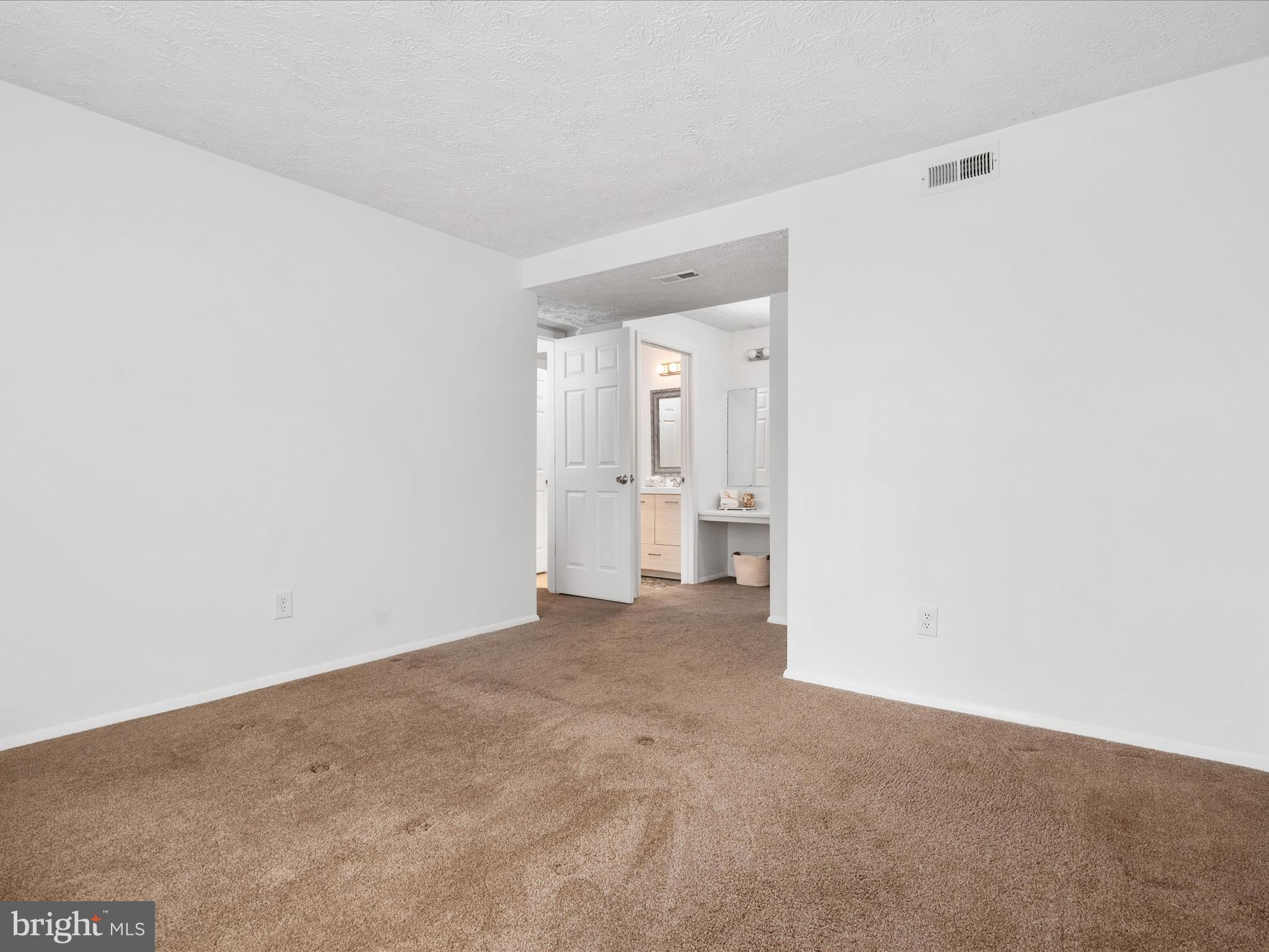 CHESTERFIELD GARDEN CONDOMINIUM - Residential