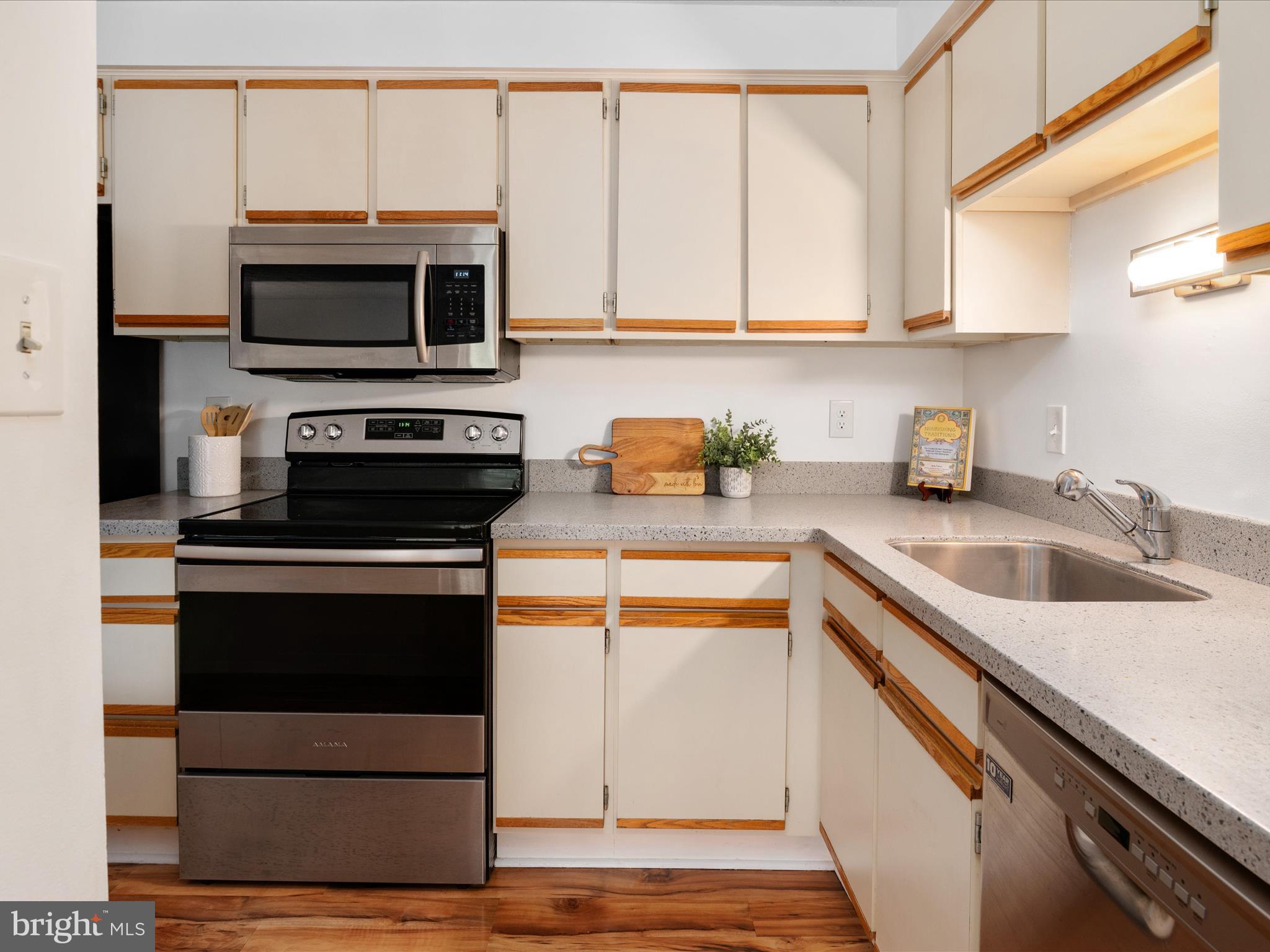 CHESTERFIELD GARDEN CONDOMINIUM - Residential