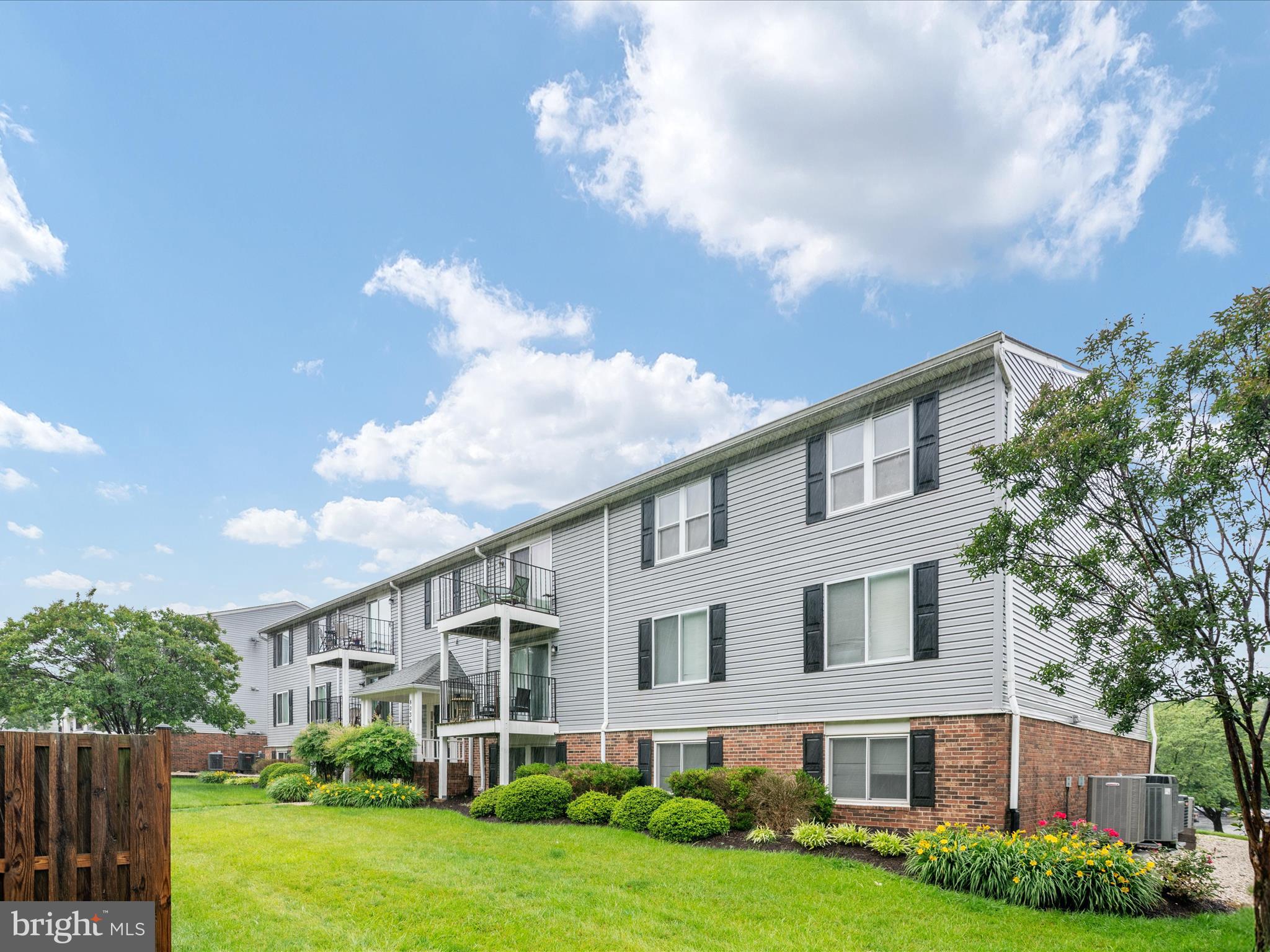 CHESTERFIELD GARDEN CONDOMINIUM - Residential
