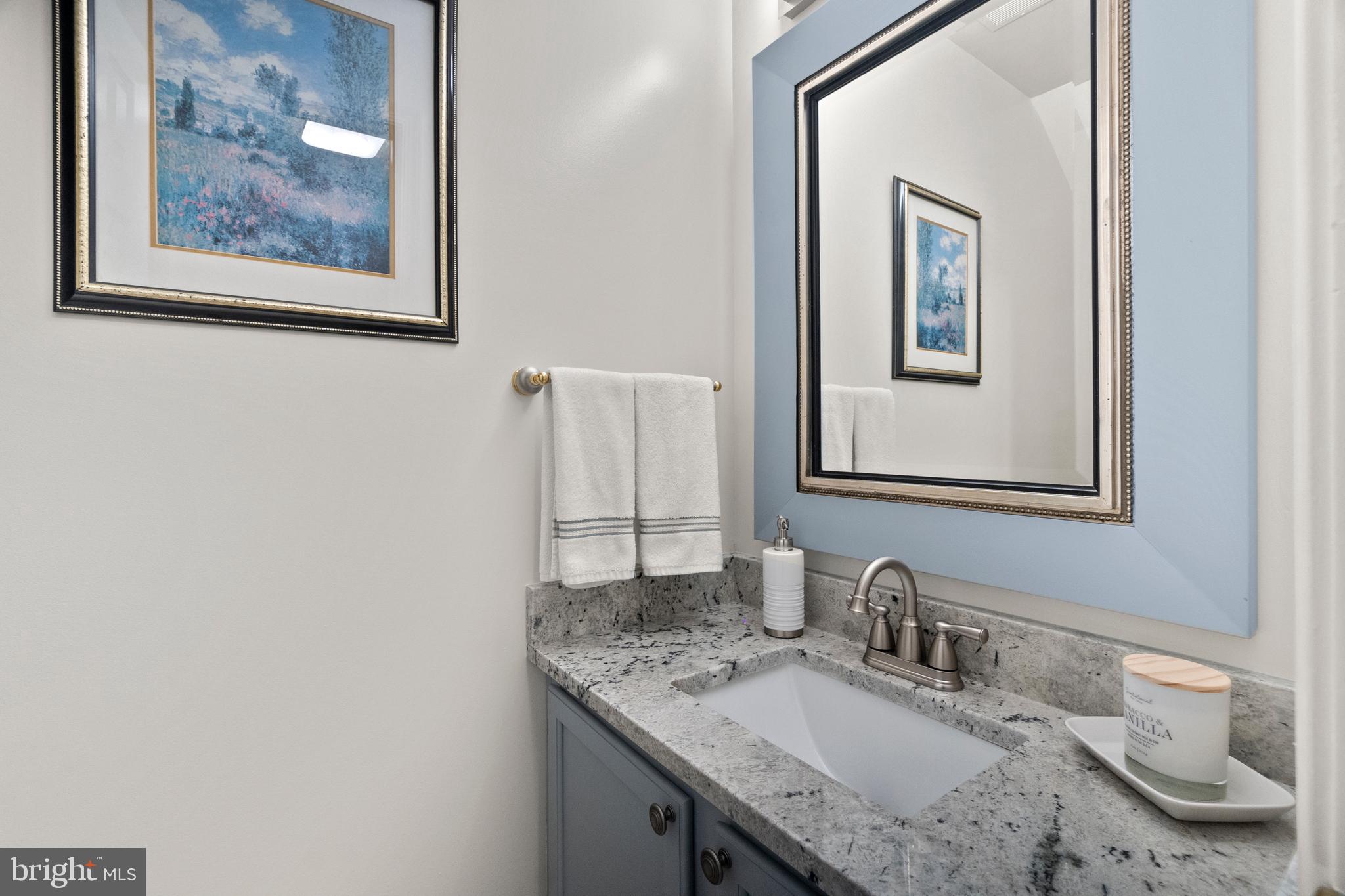 LANDMARK MEWS - Residential