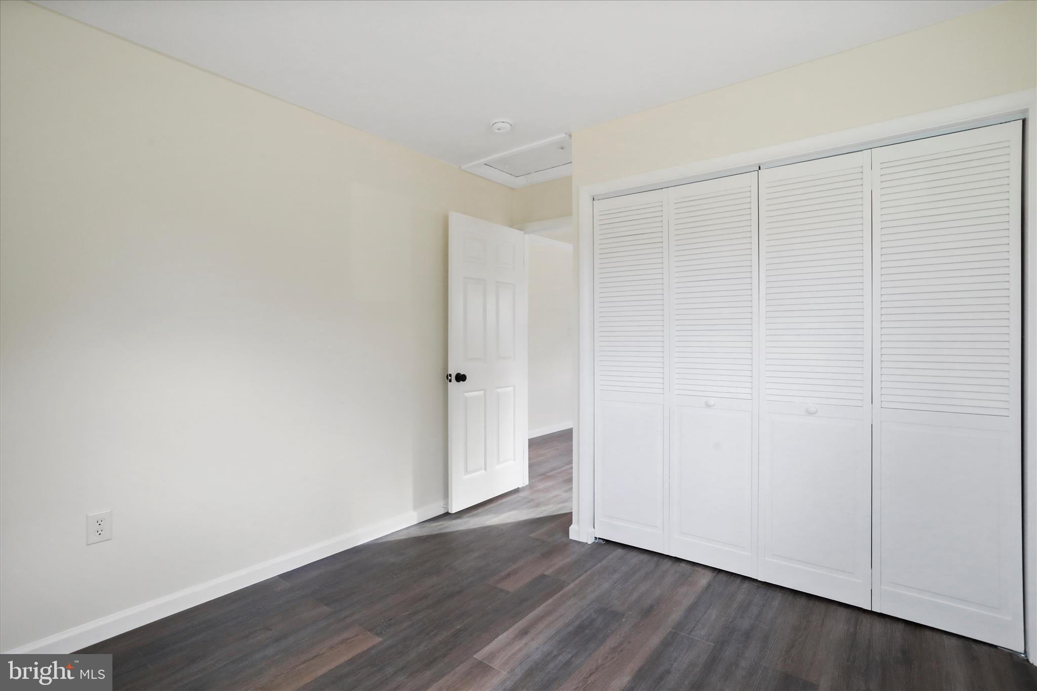 ROYAL VIEW ESTATES - Residential