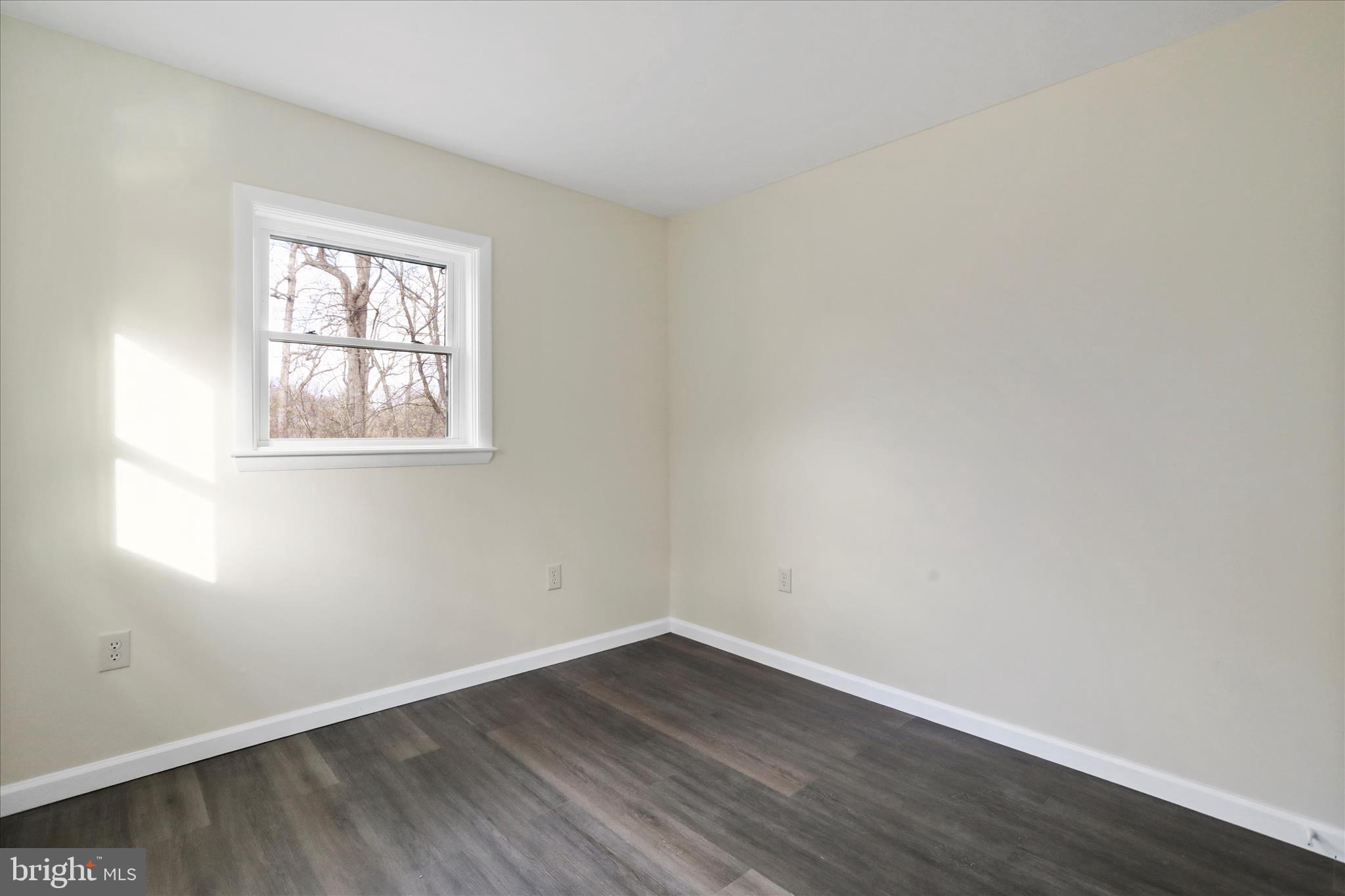 ROYAL VIEW ESTATES - Residential