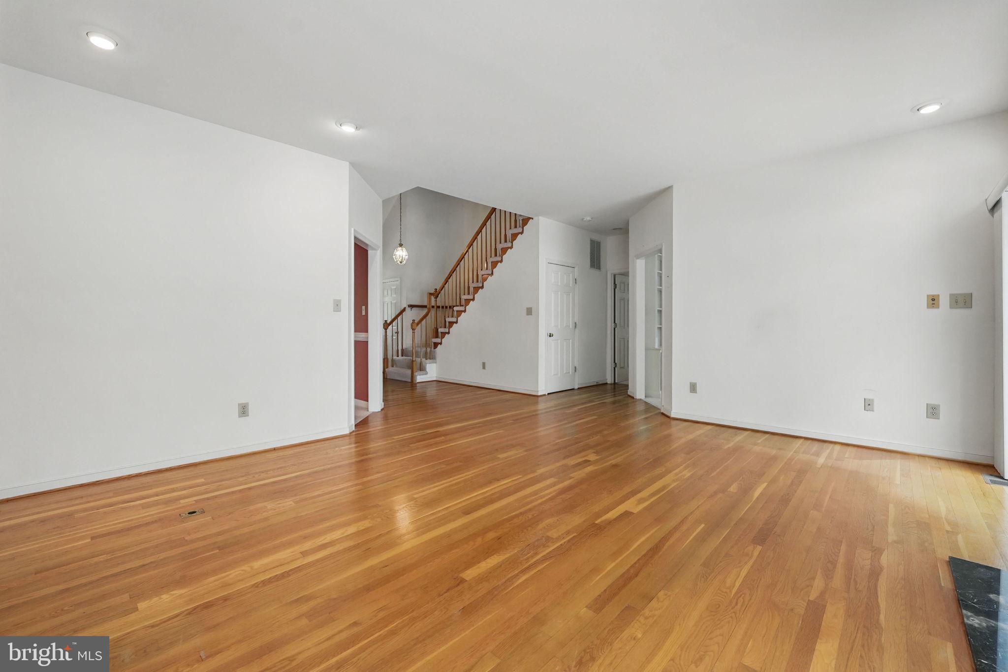 FAWN LAKE - Residential