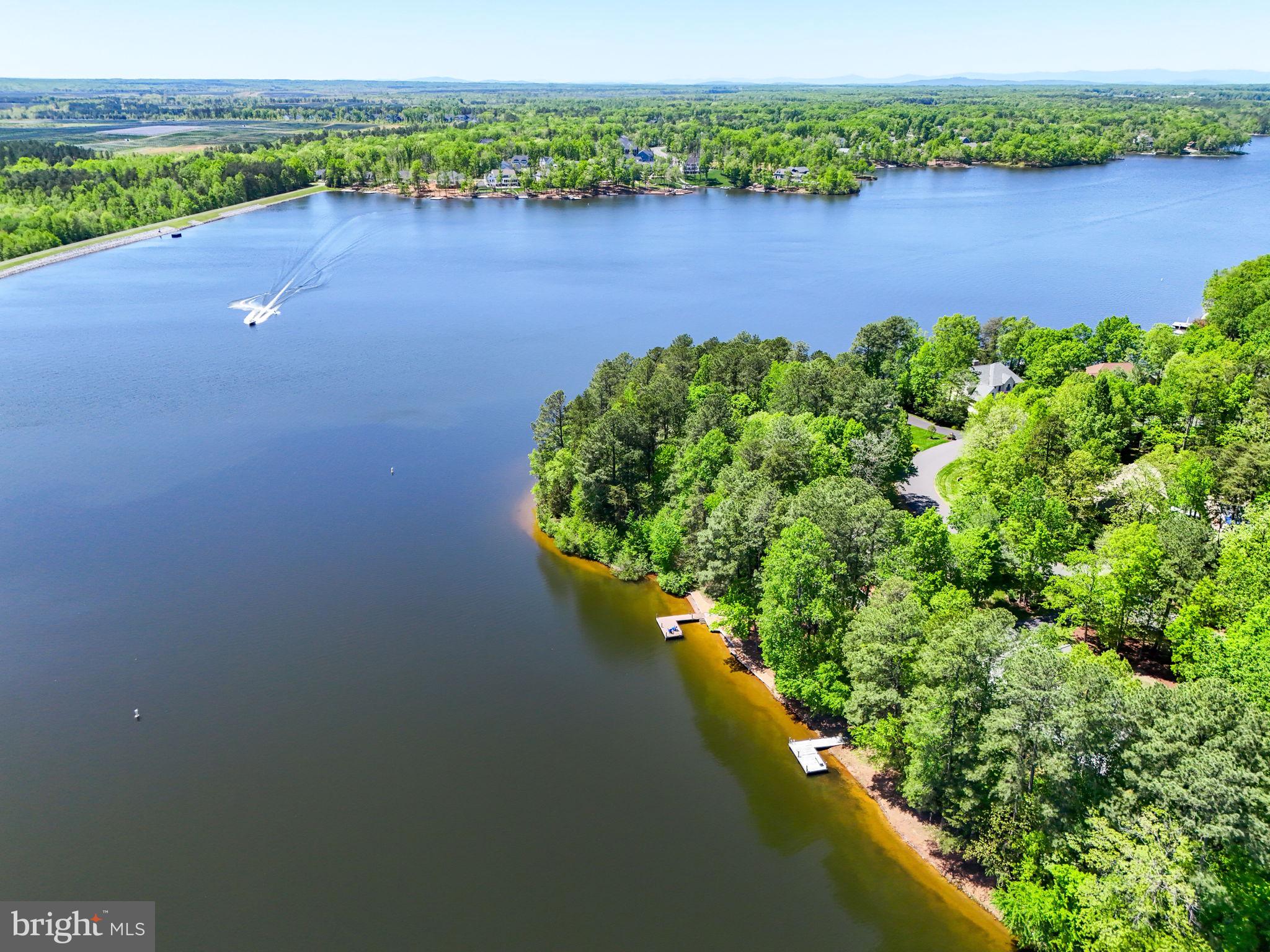 FAWN LAKE - Residential