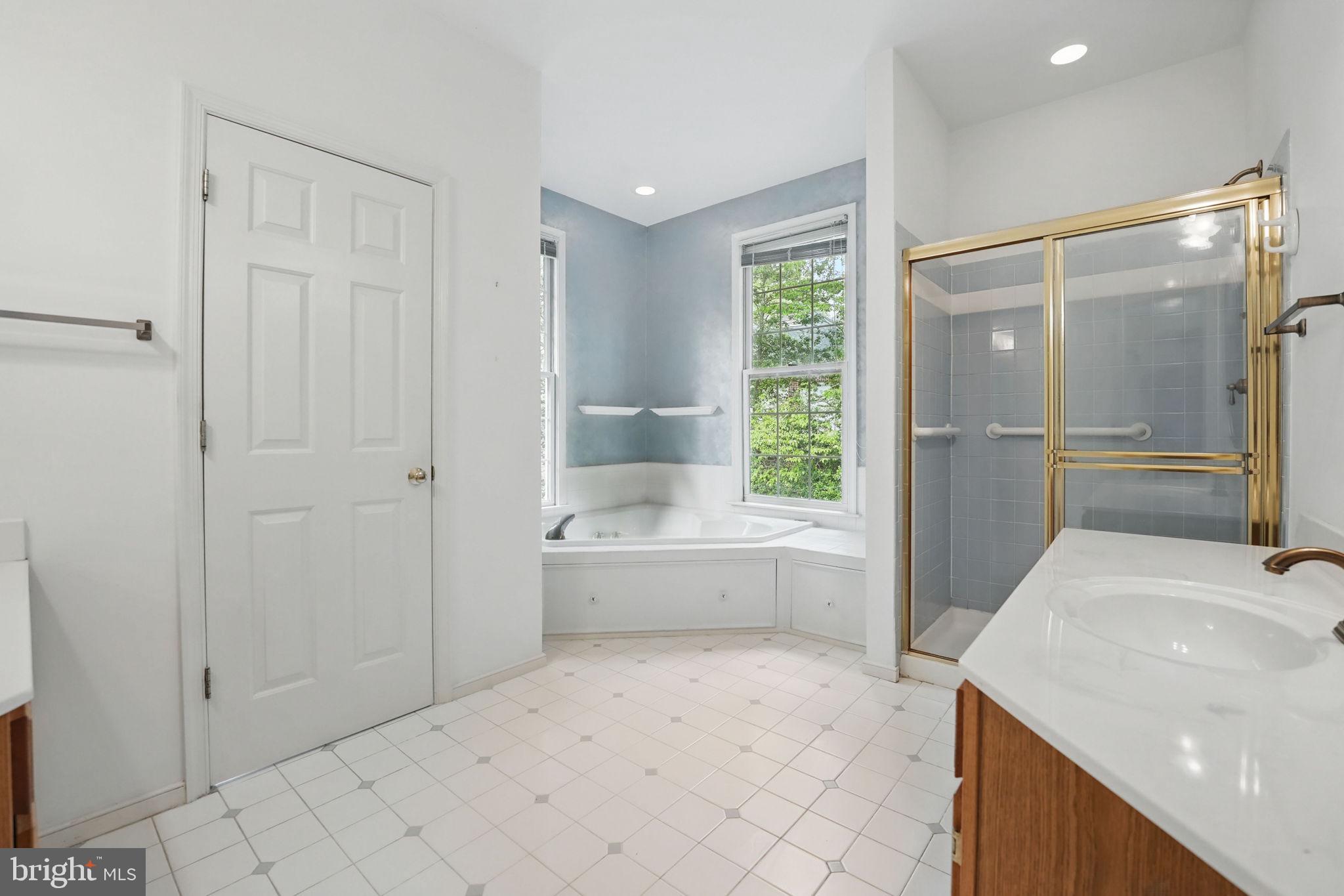 FAWN LAKE - Residential