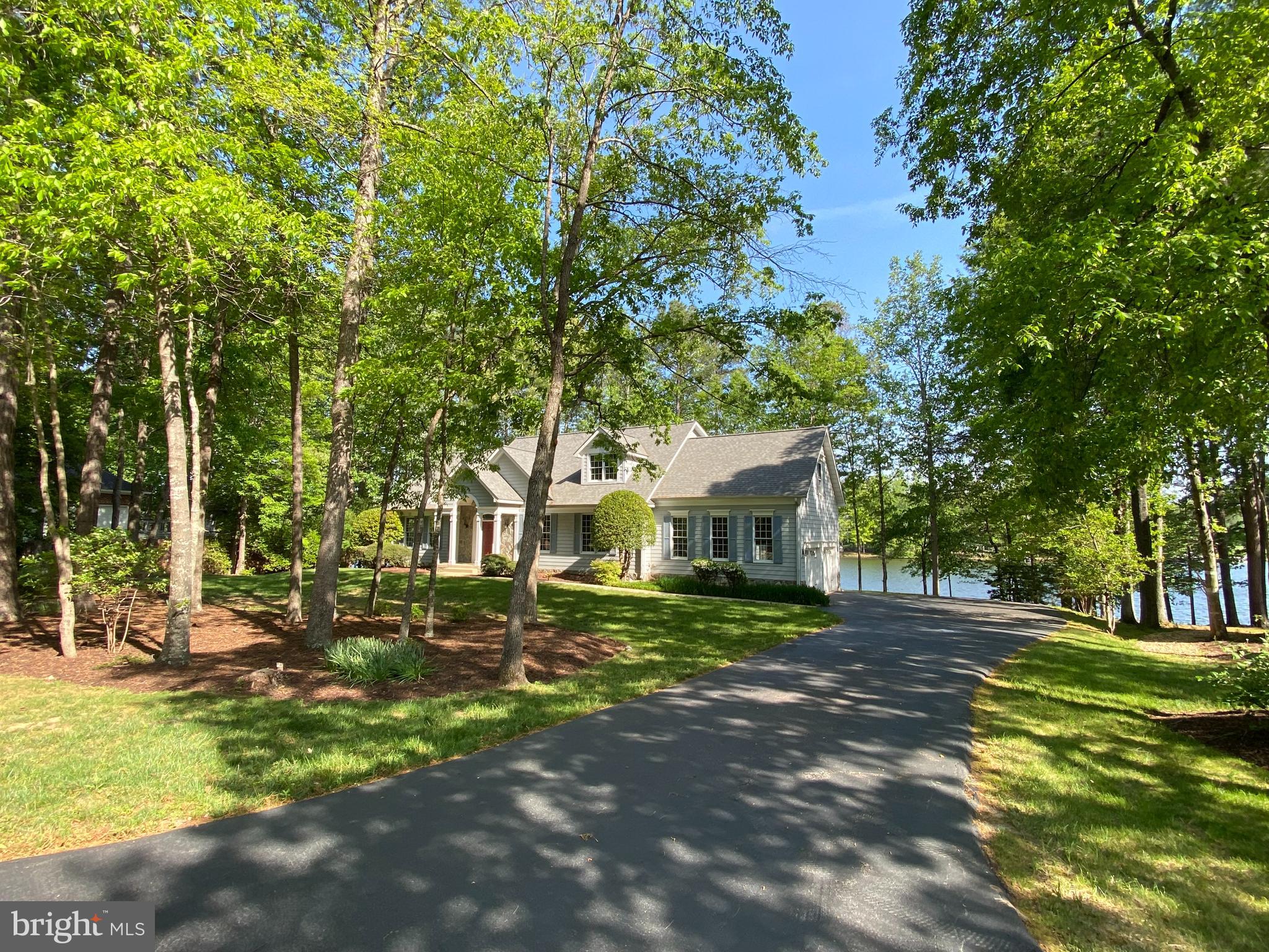 FAWN LAKE - Residential