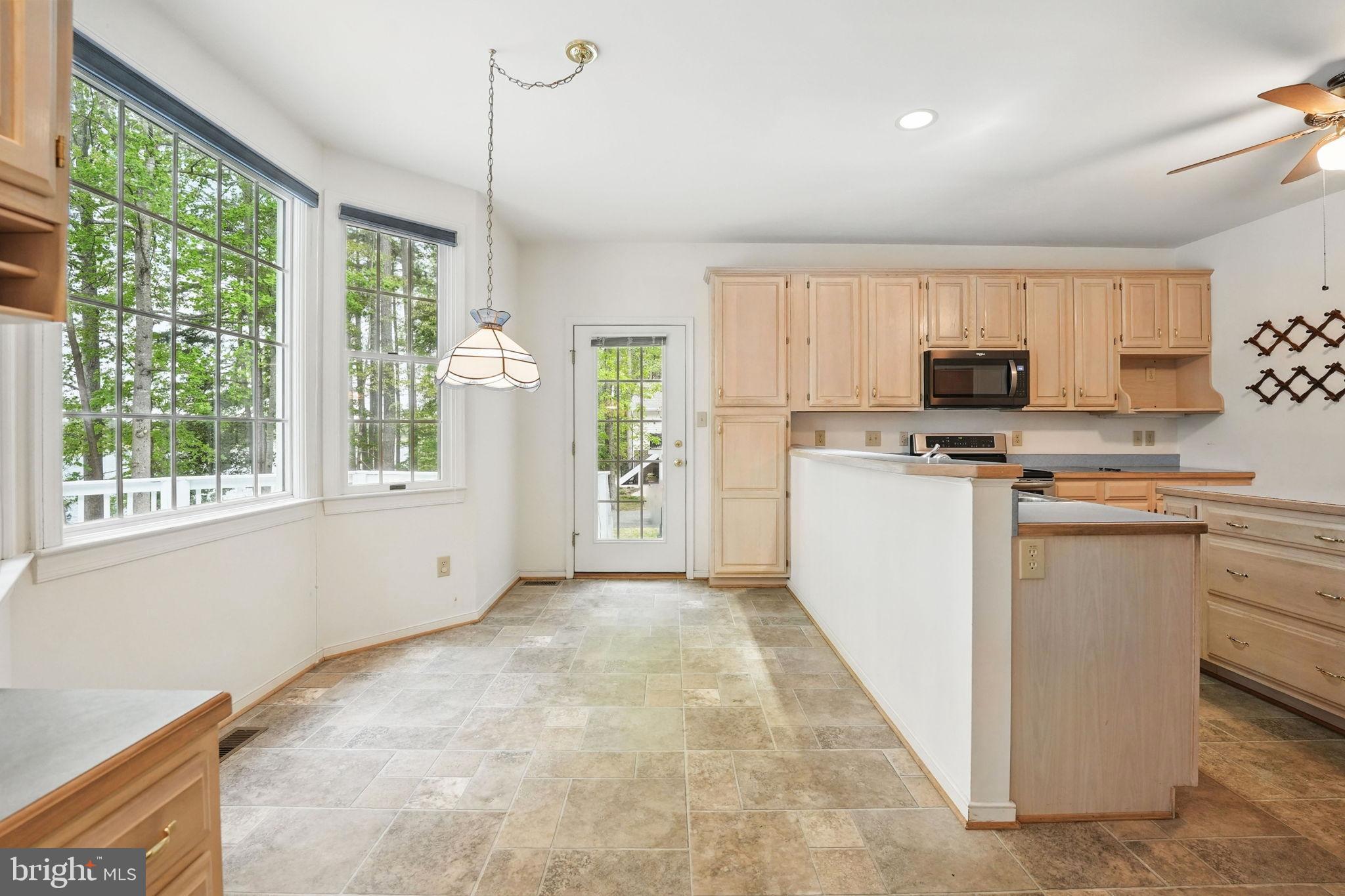 FAWN LAKE - Residential