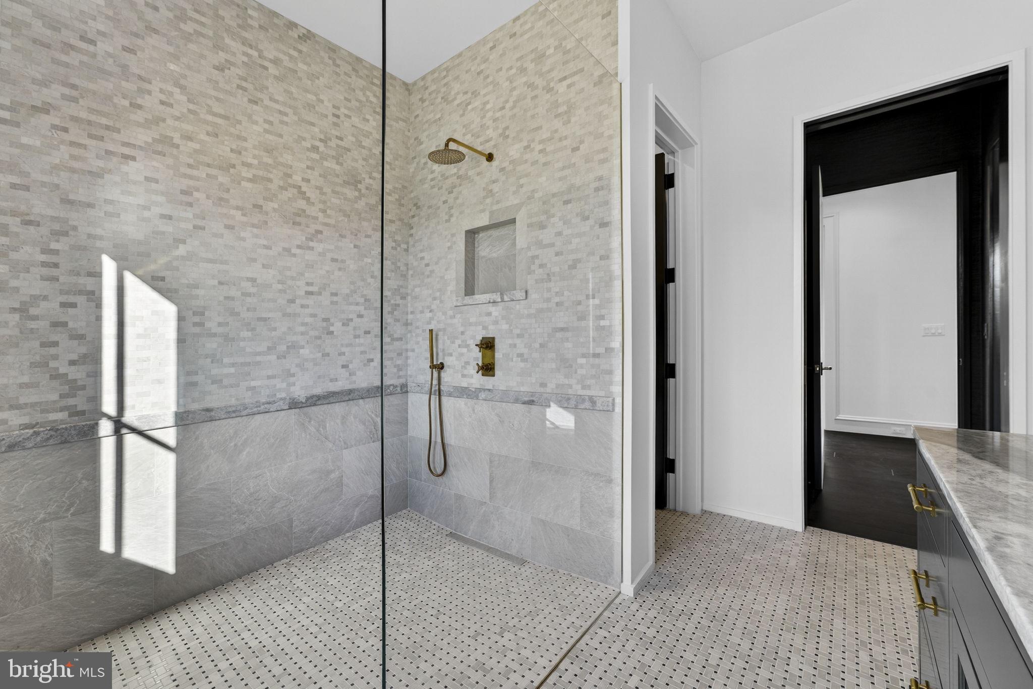 RESIDENCES AT SALAMANDER - Residential