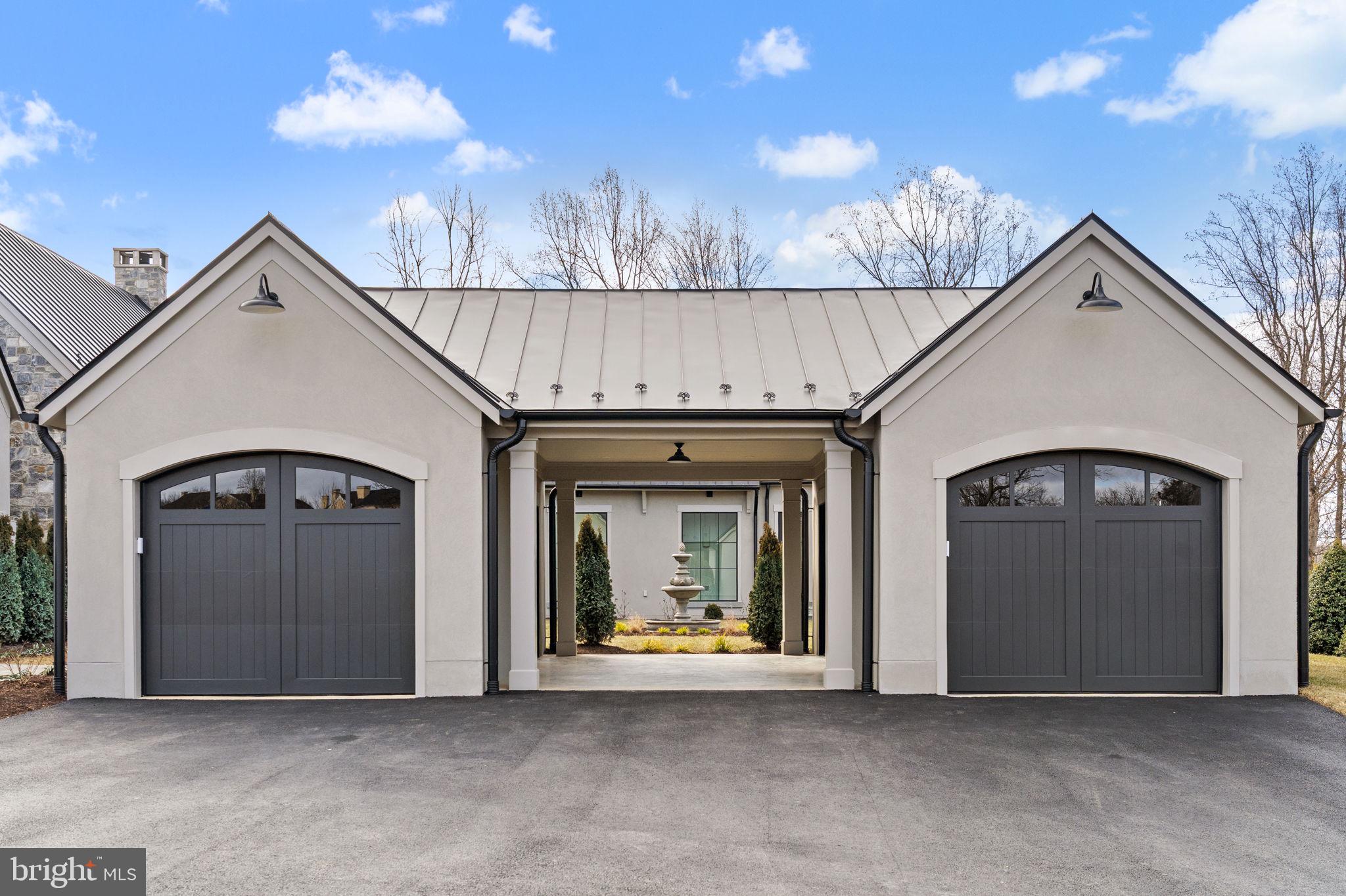 RESIDENCES AT SALAMANDER - Residential