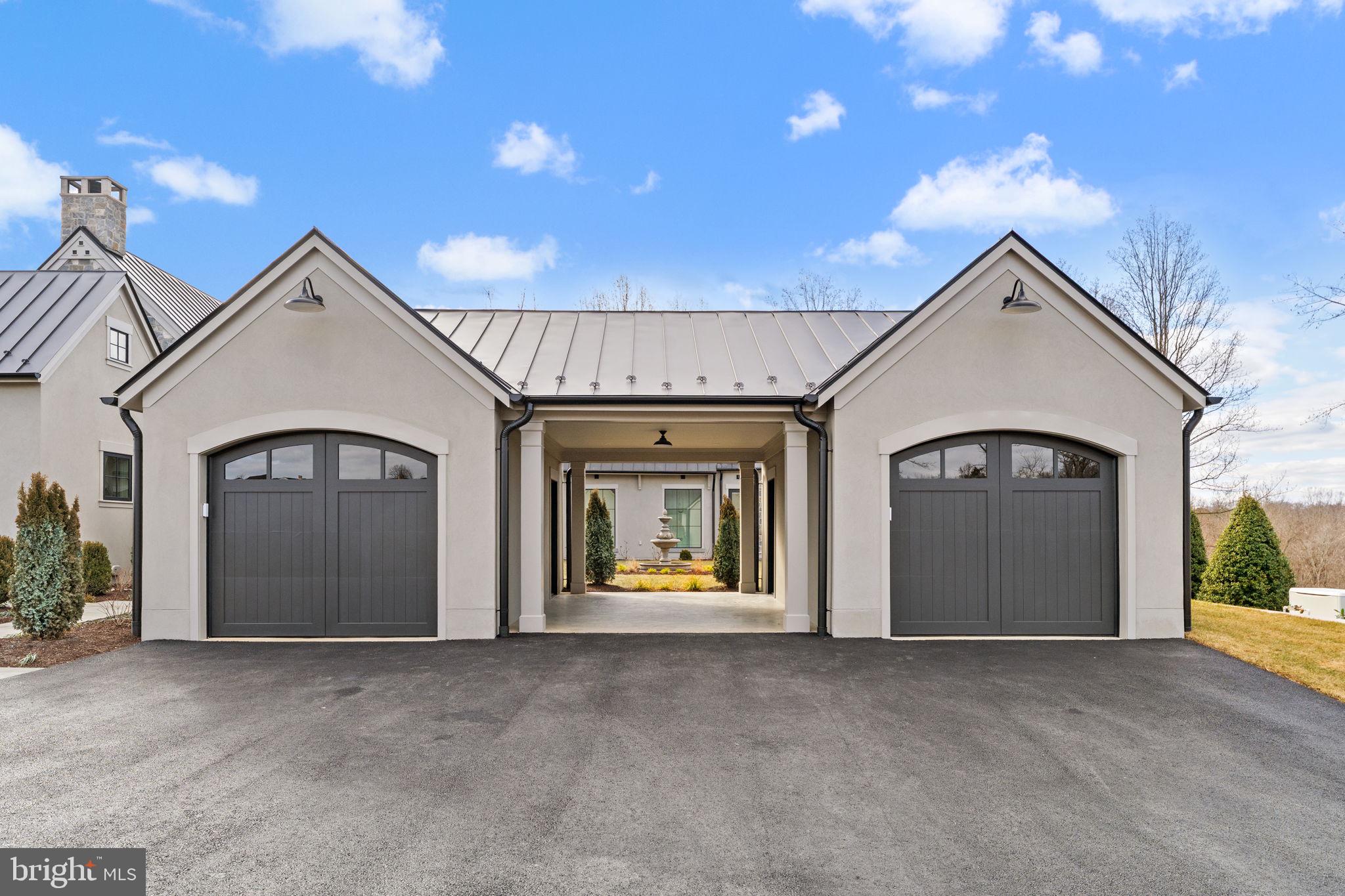 RESIDENCES AT SALAMANDER - Residential