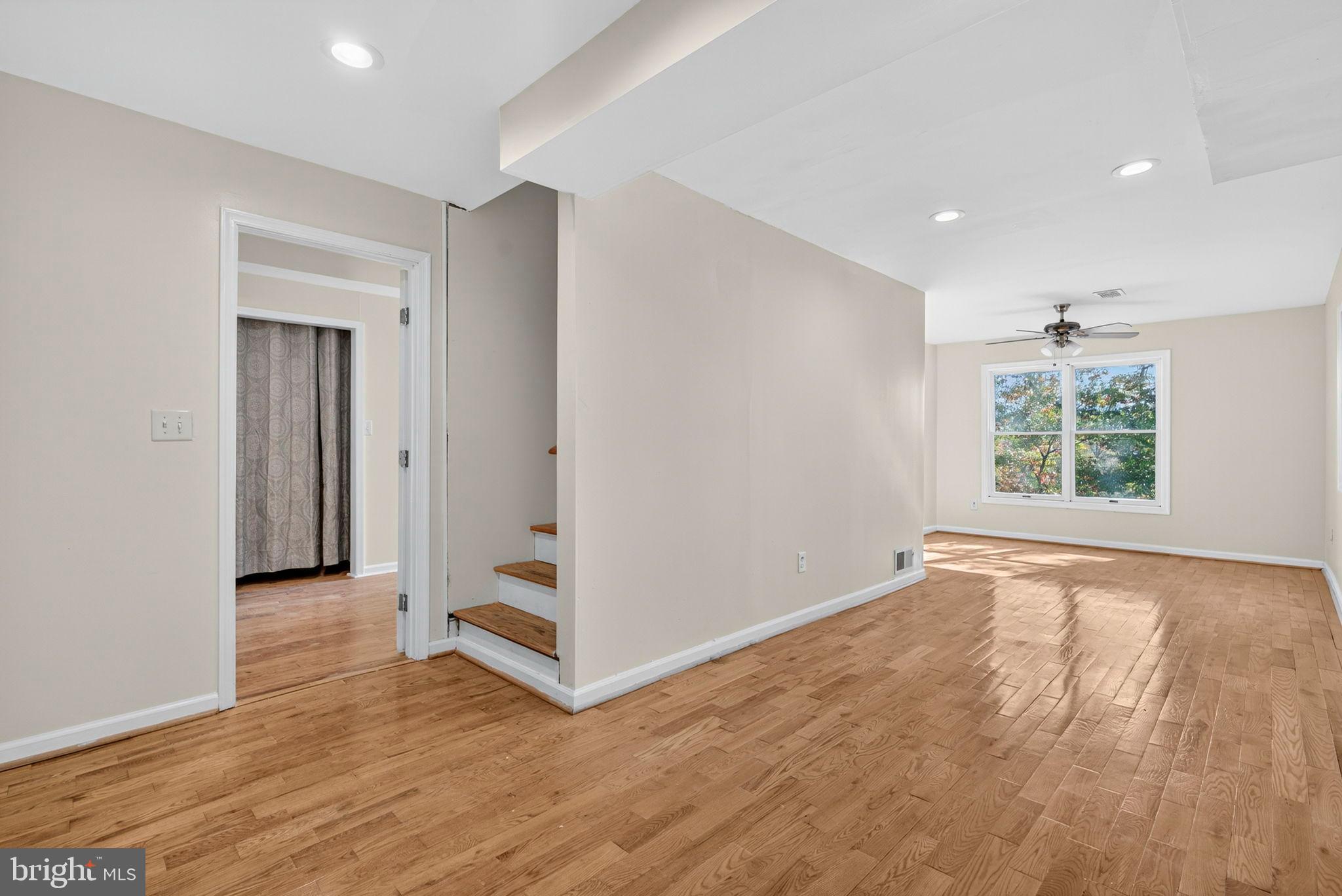 WARREN PARK - Residential