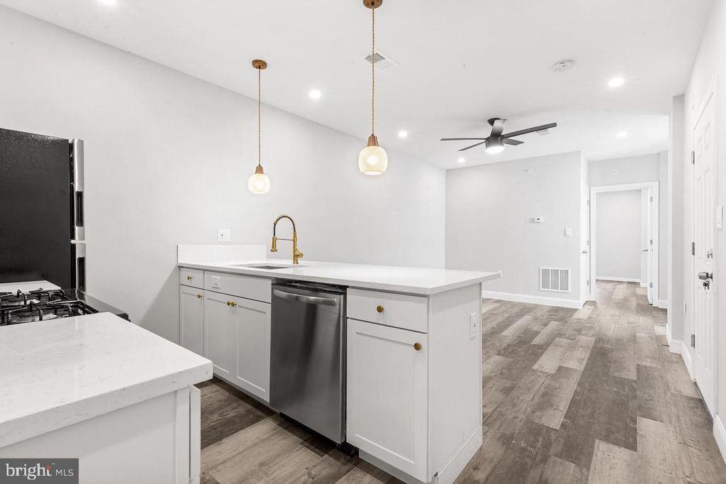 Photo of 5706 Chestnut Street #3, PHILADELPHIA, PA 19139 (MLS # PAPH2549358)