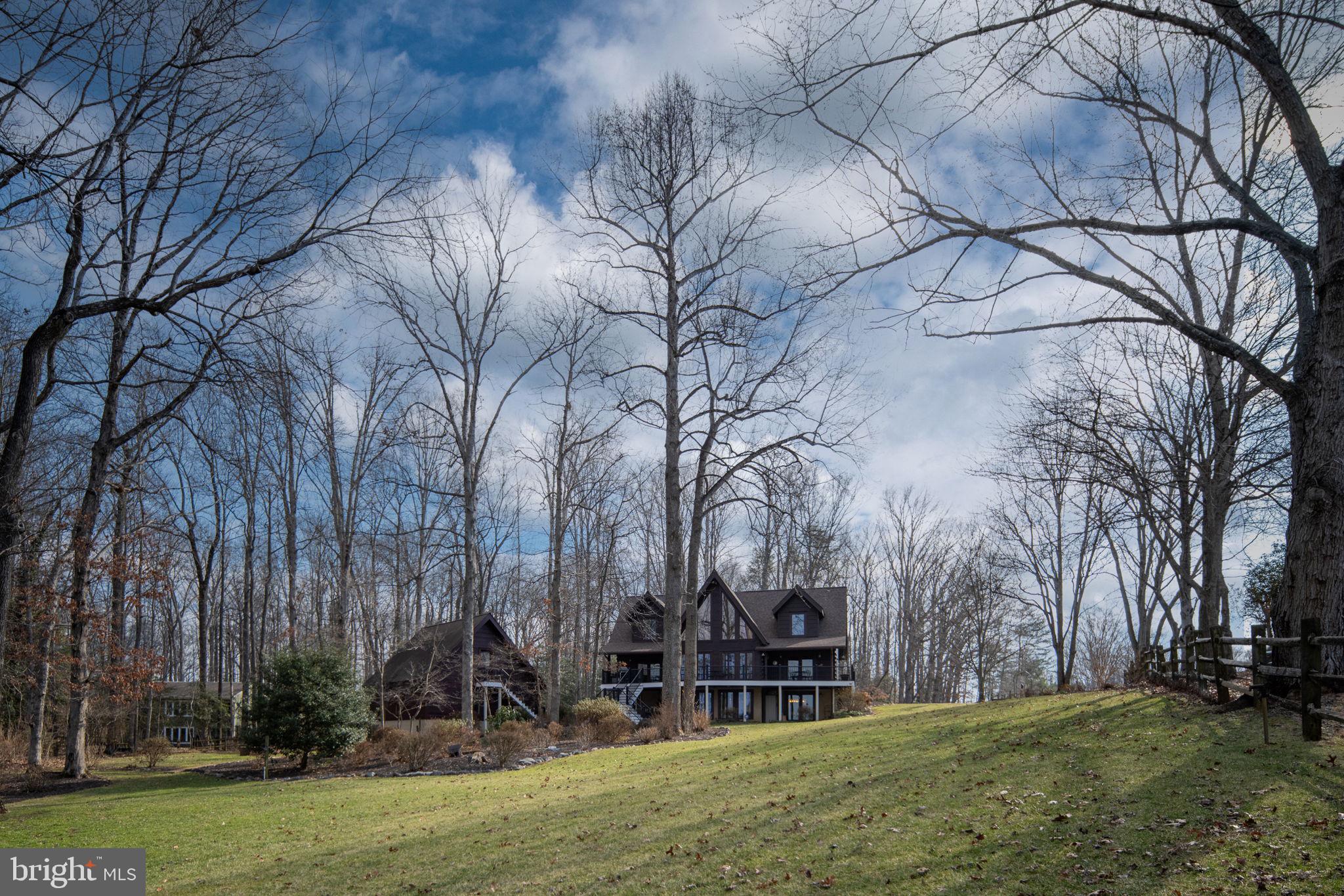 TARA WOODS - Residential