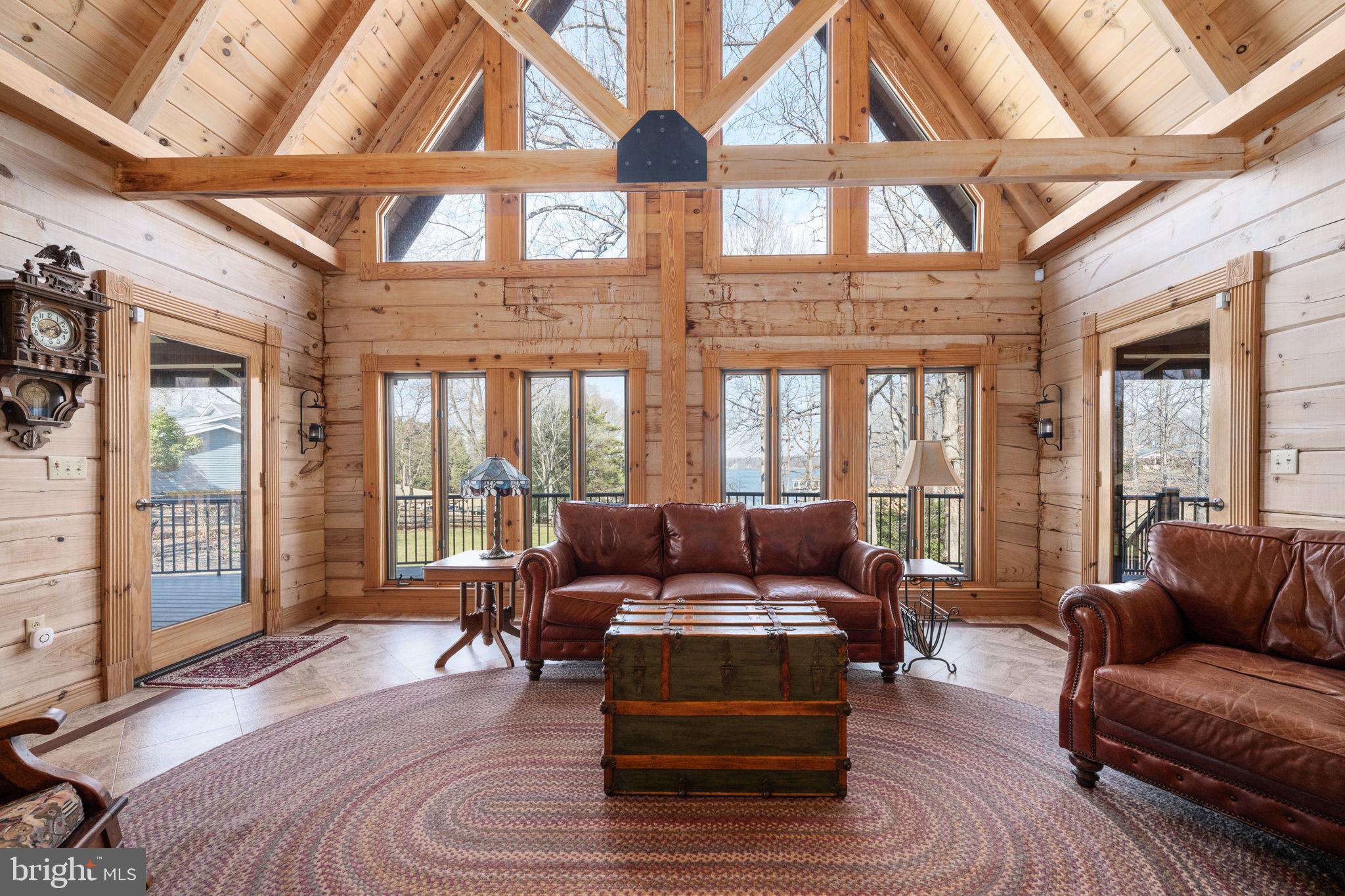 TARA WOODS - Residential