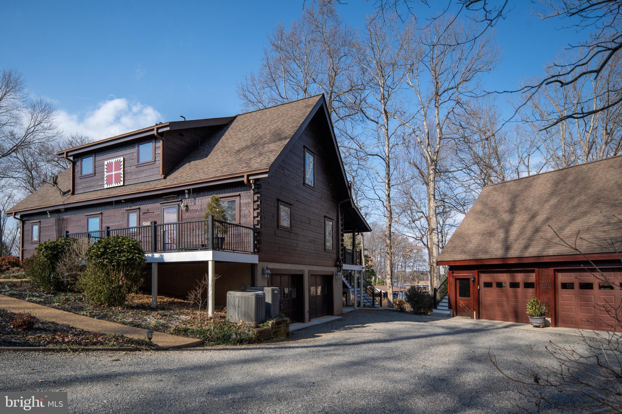 TARA WOODS - Residential