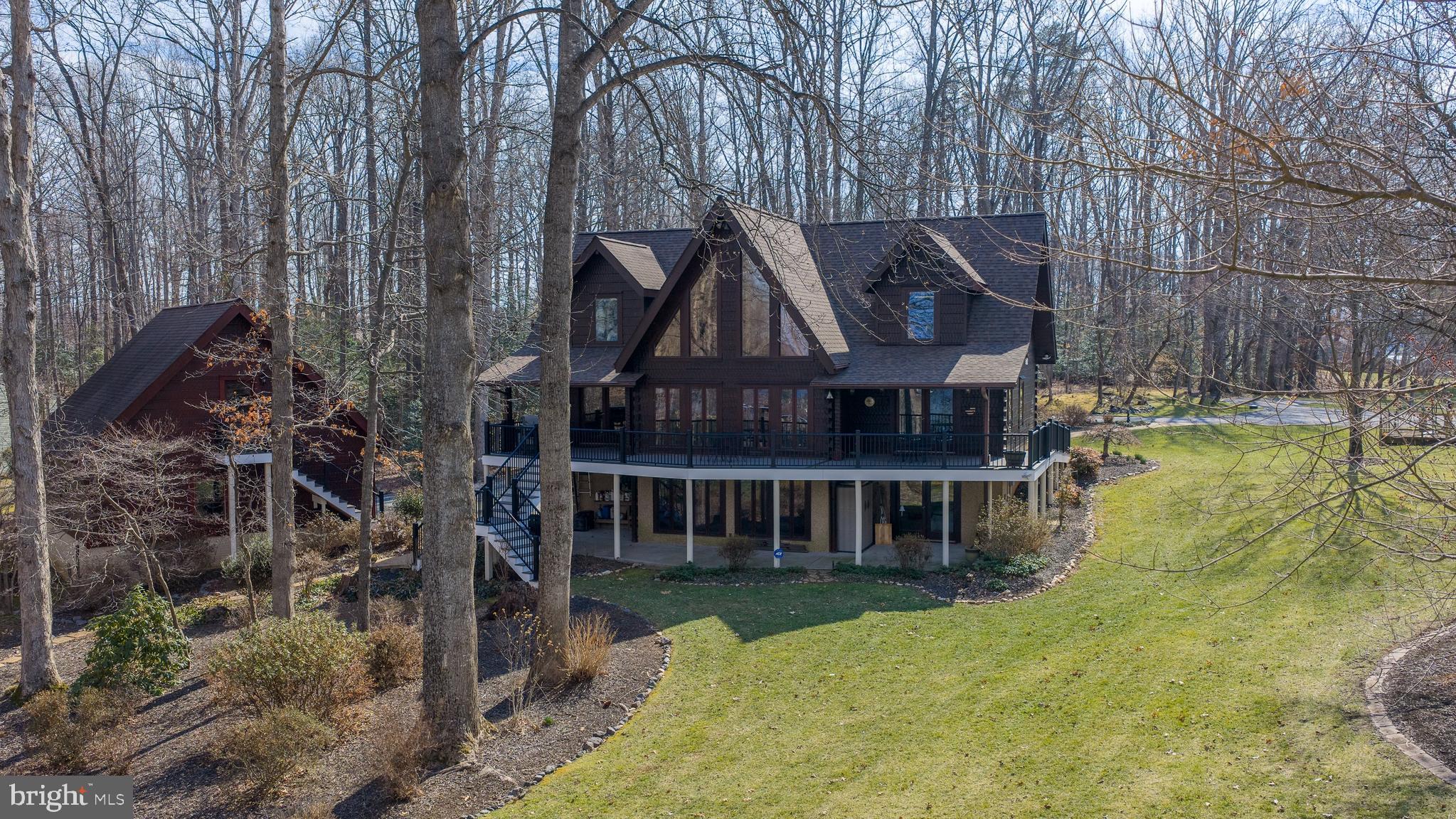 TARA WOODS - Residential