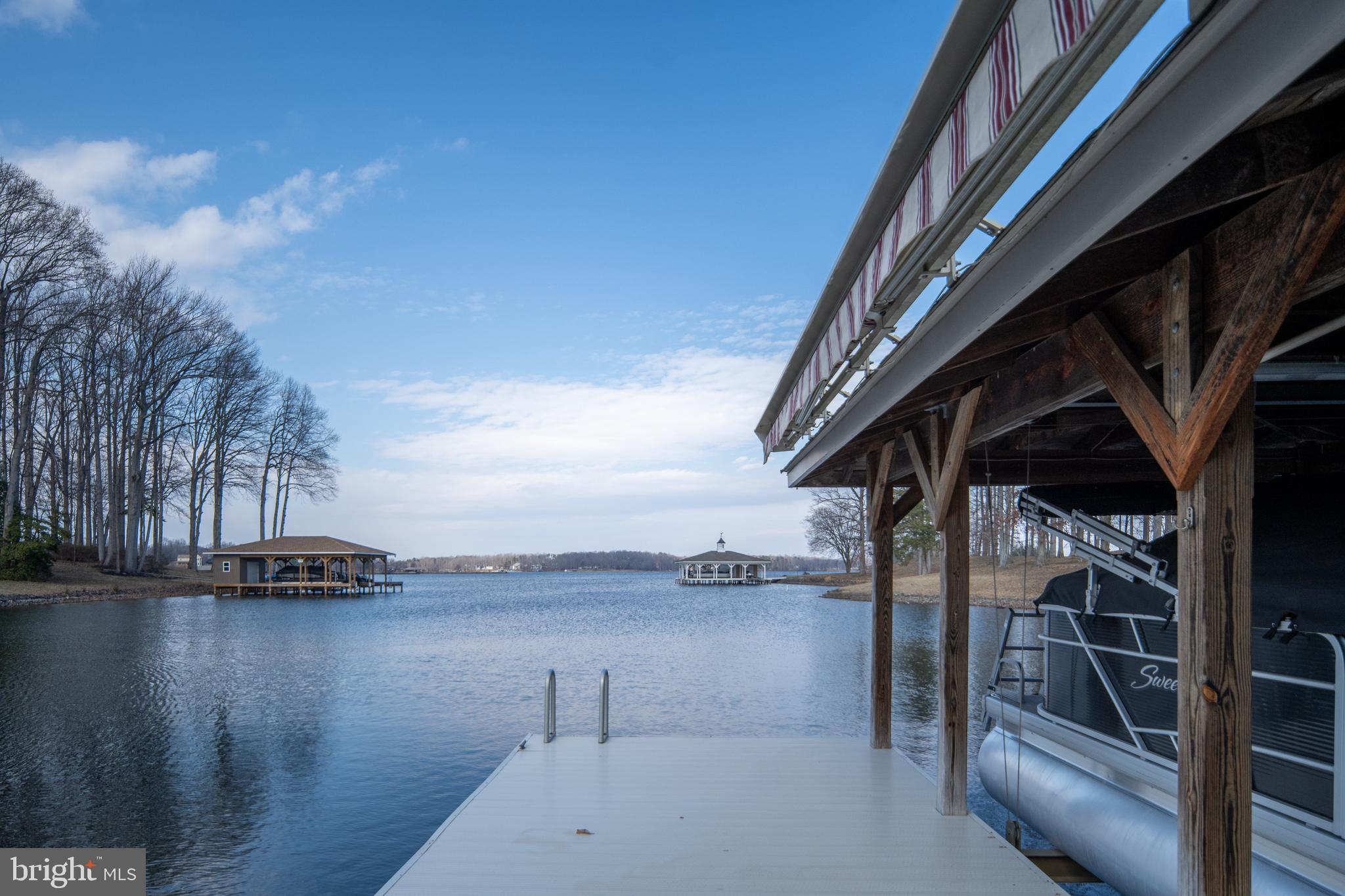 TARA WOODS - Residential