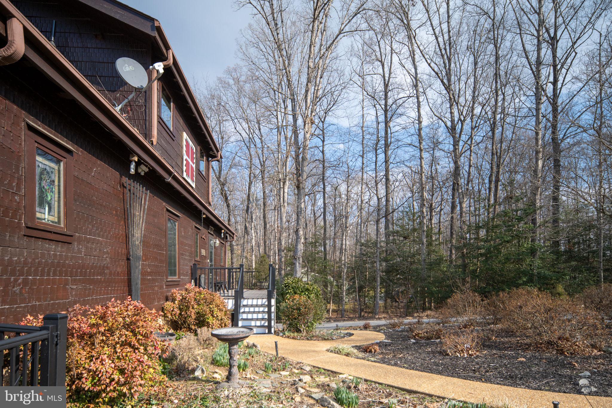 TARA WOODS - Residential