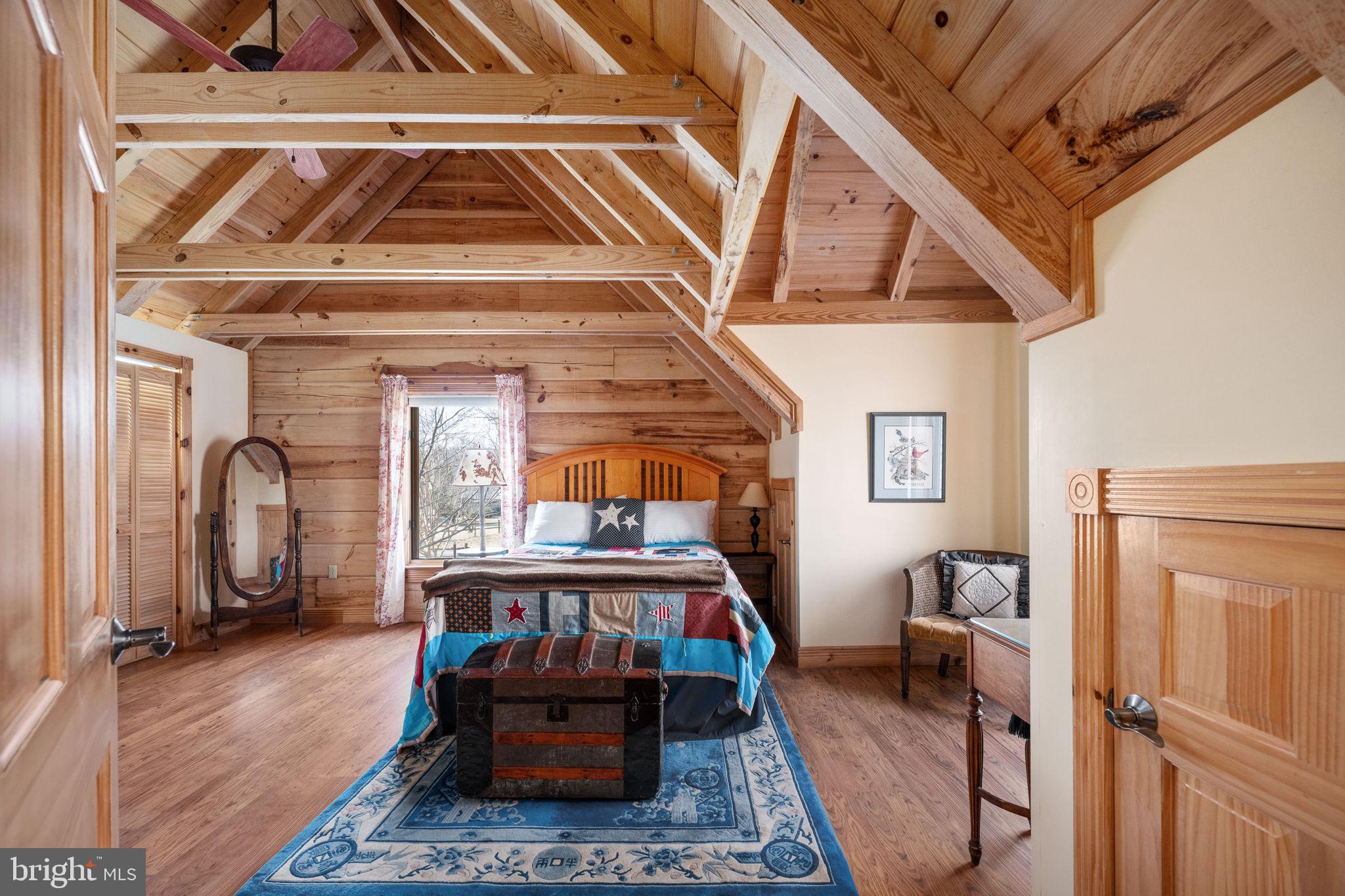 TARA WOODS - Residential