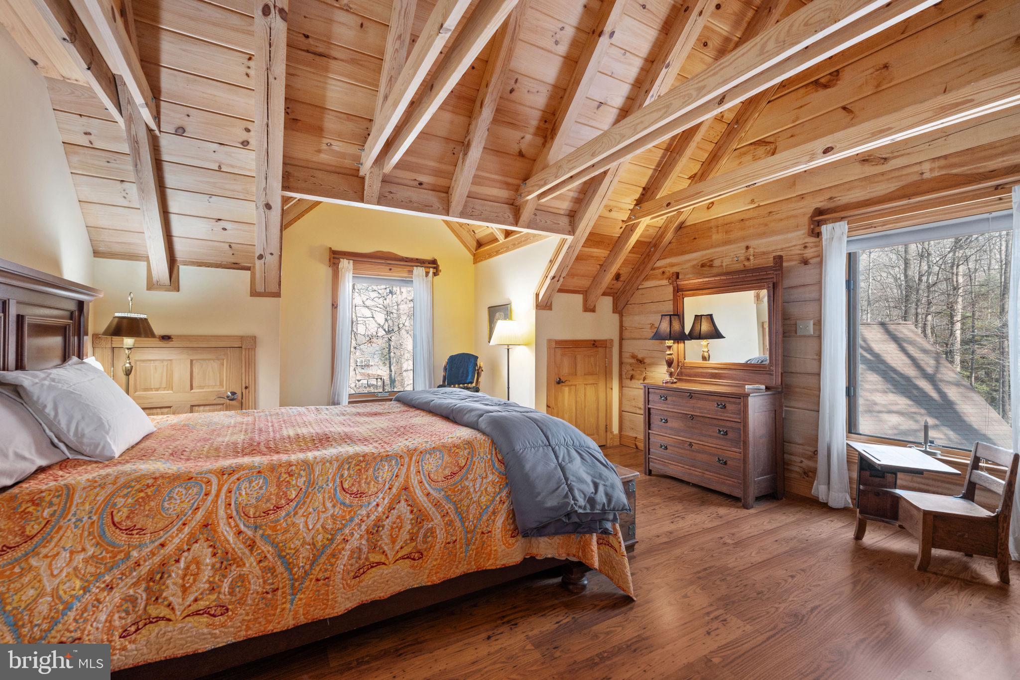 TARA WOODS - Residential