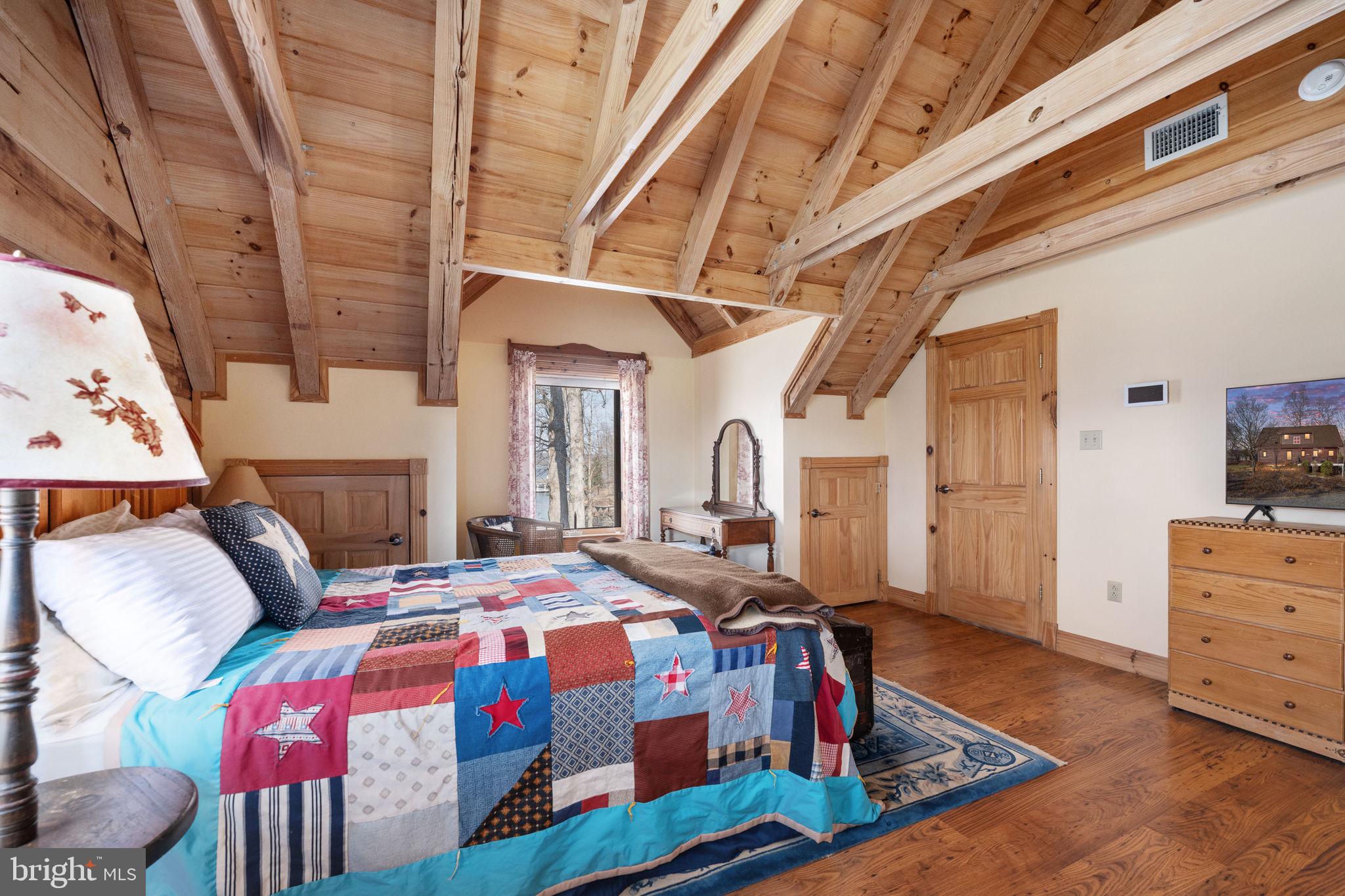 TARA WOODS - Residential