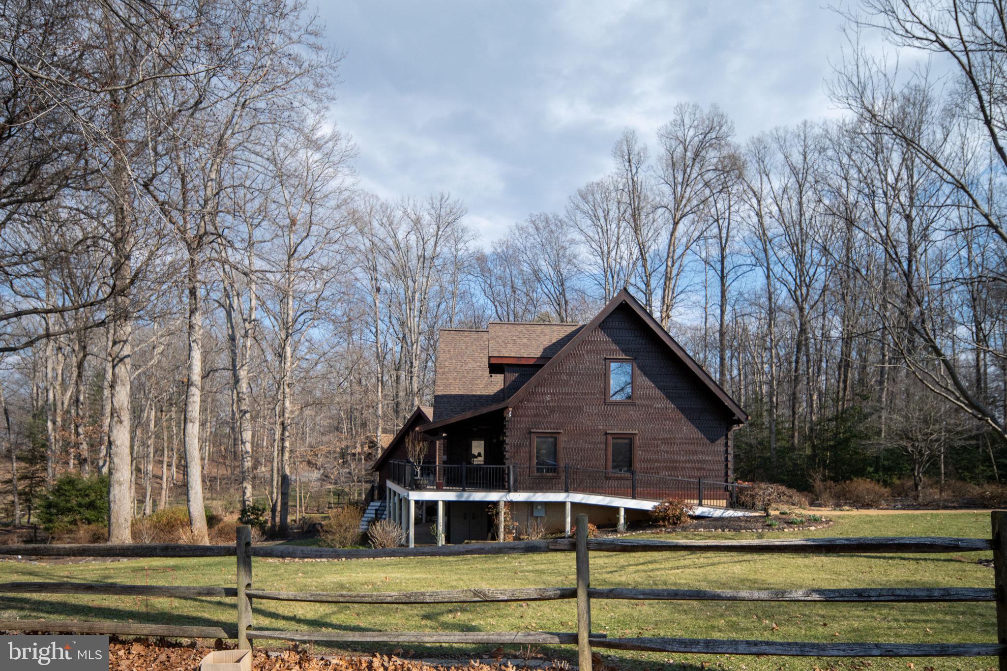 TARA WOODS - Residential