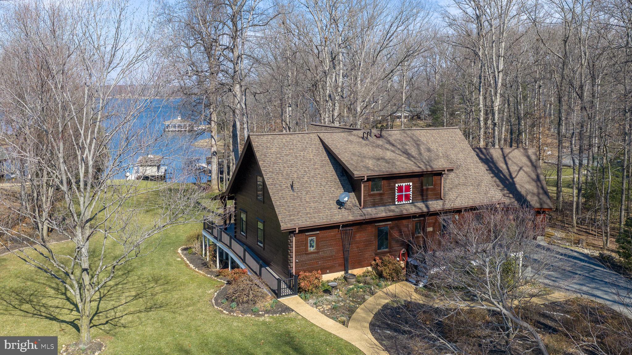 TARA WOODS - Residential