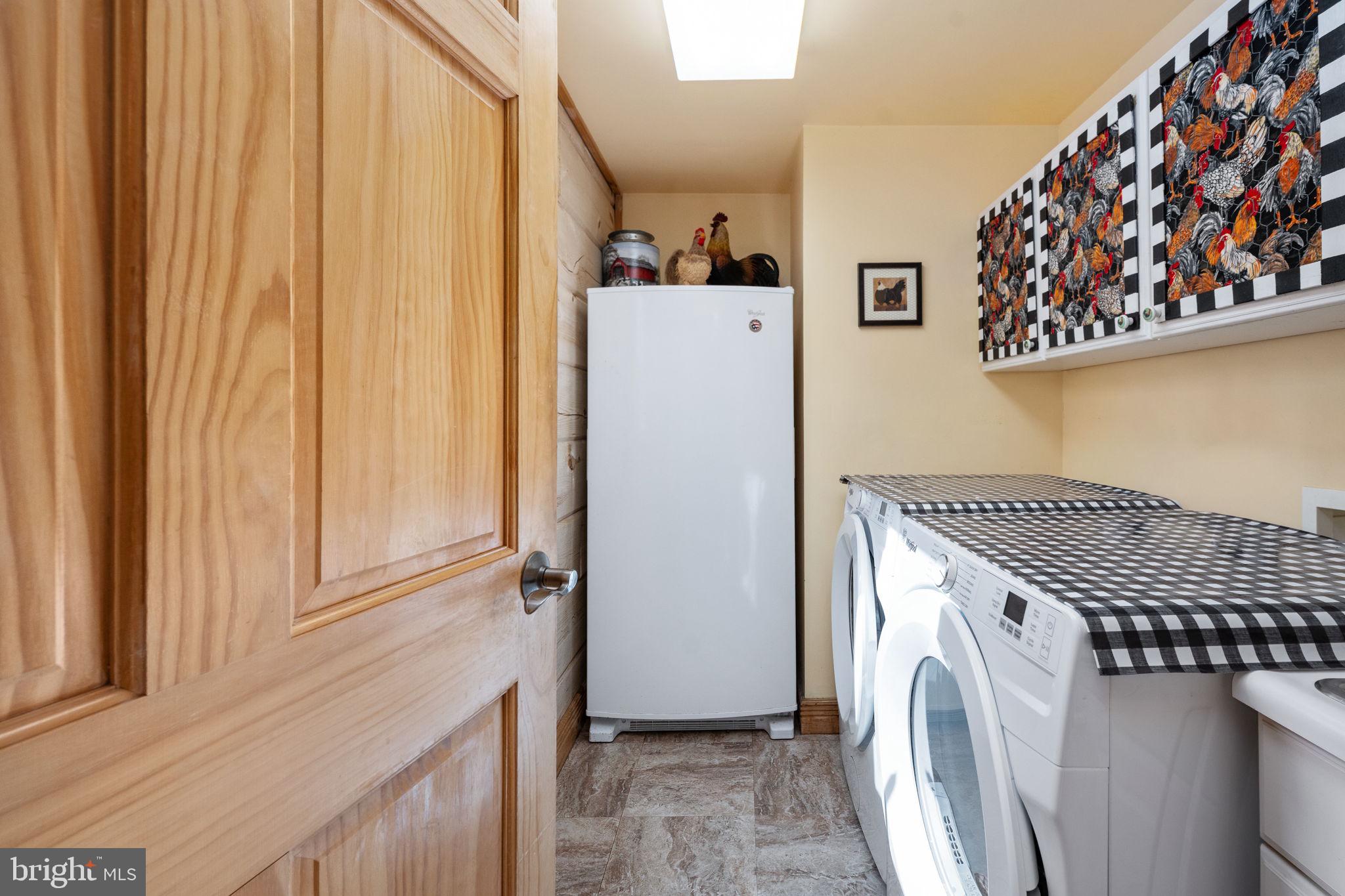 TARA WOODS - Residential