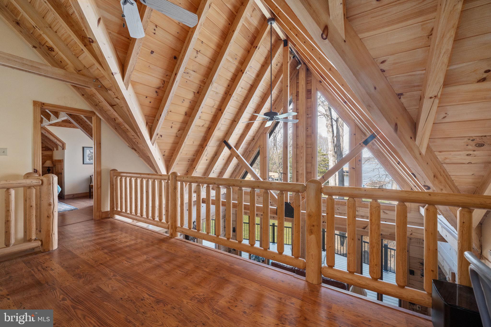 TARA WOODS - Residential