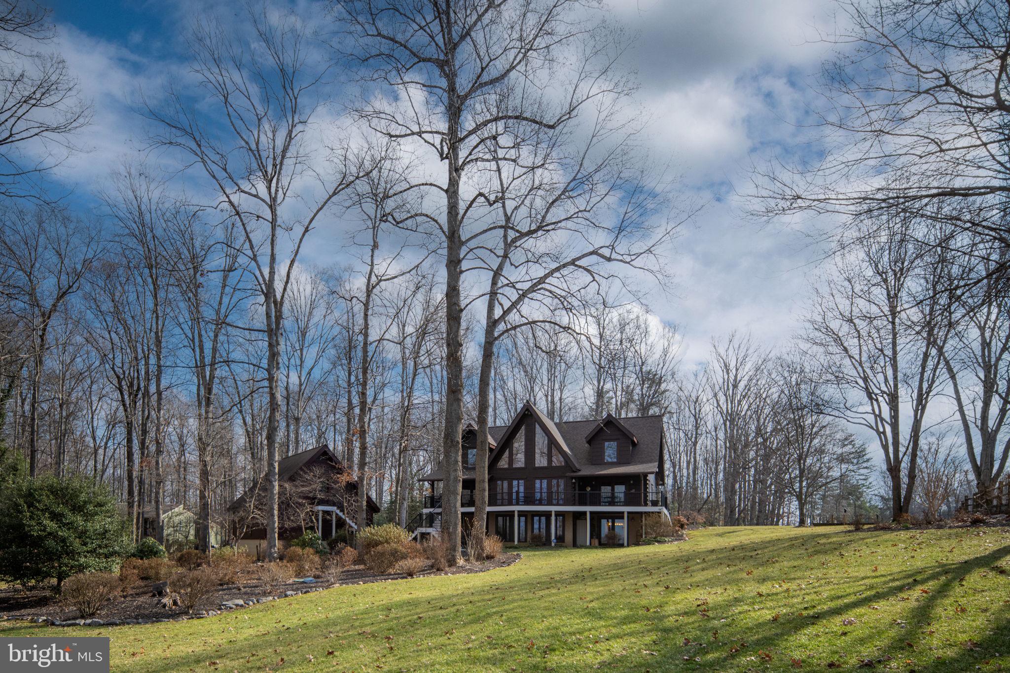 TARA WOODS - Residential