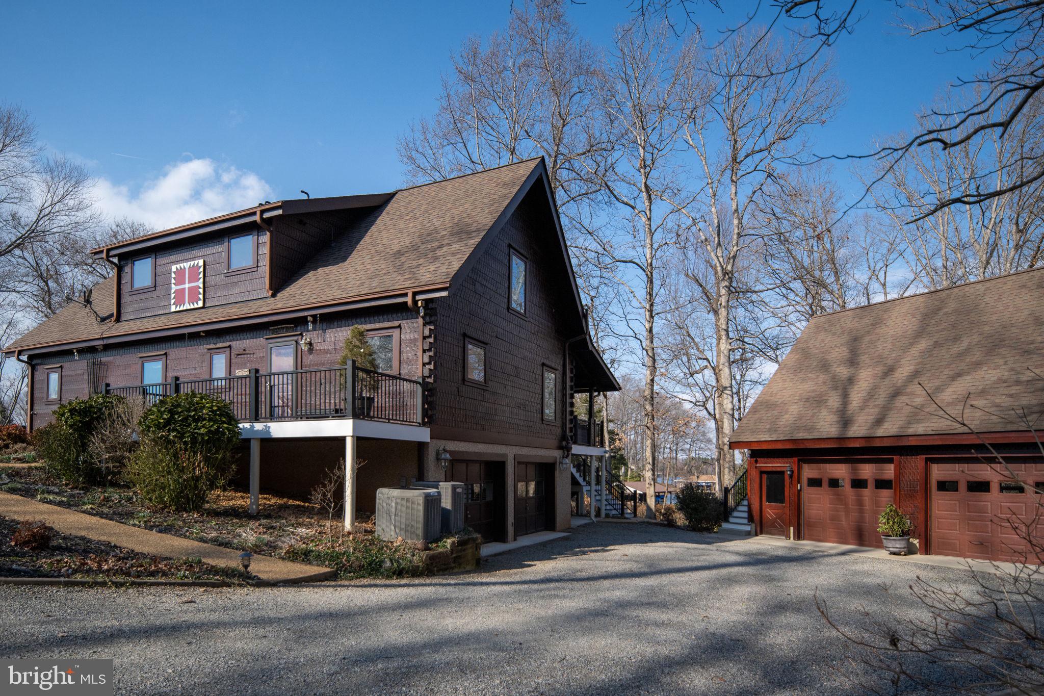 TARA WOODS - Residential