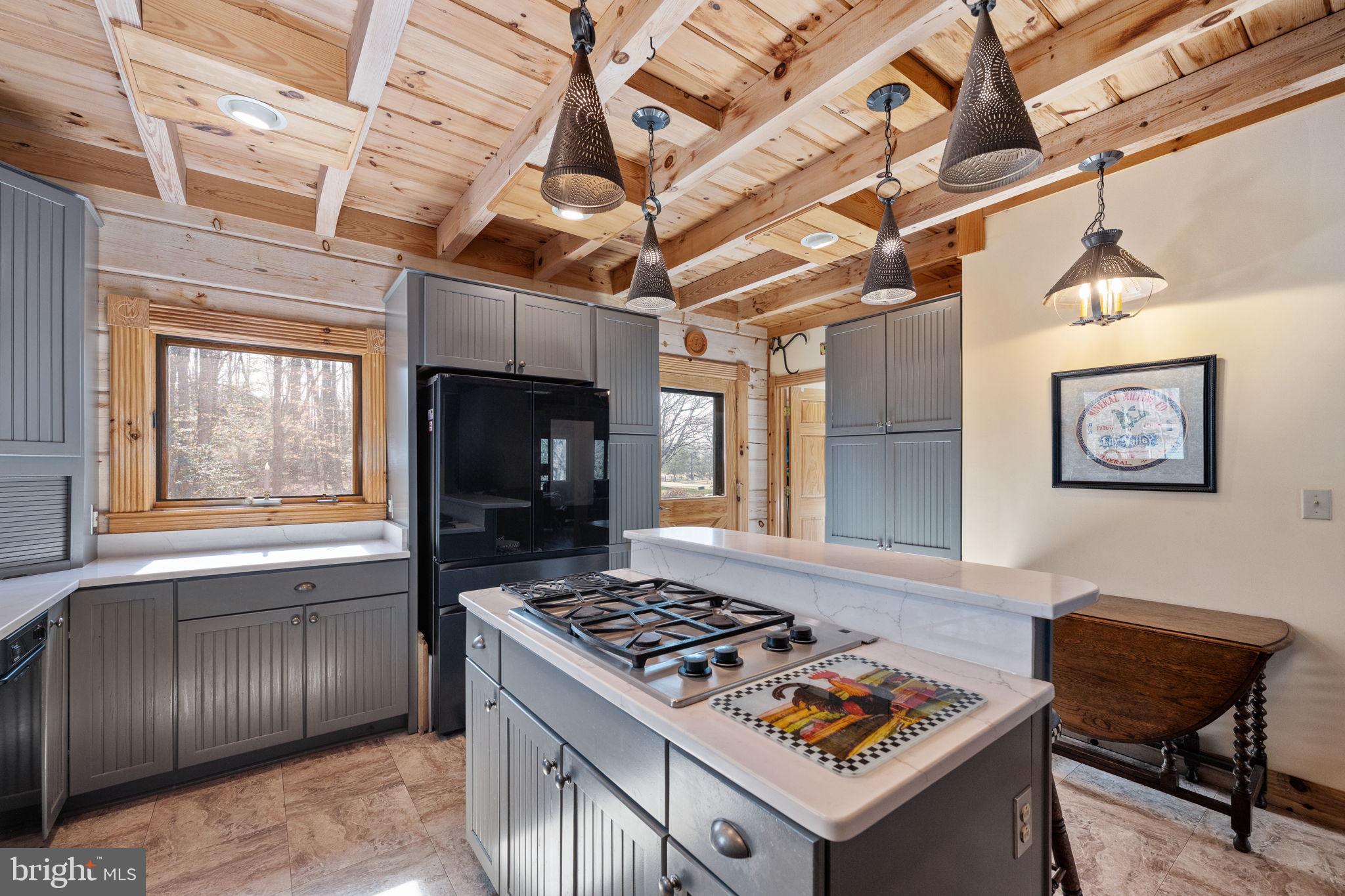 TARA WOODS - Residential