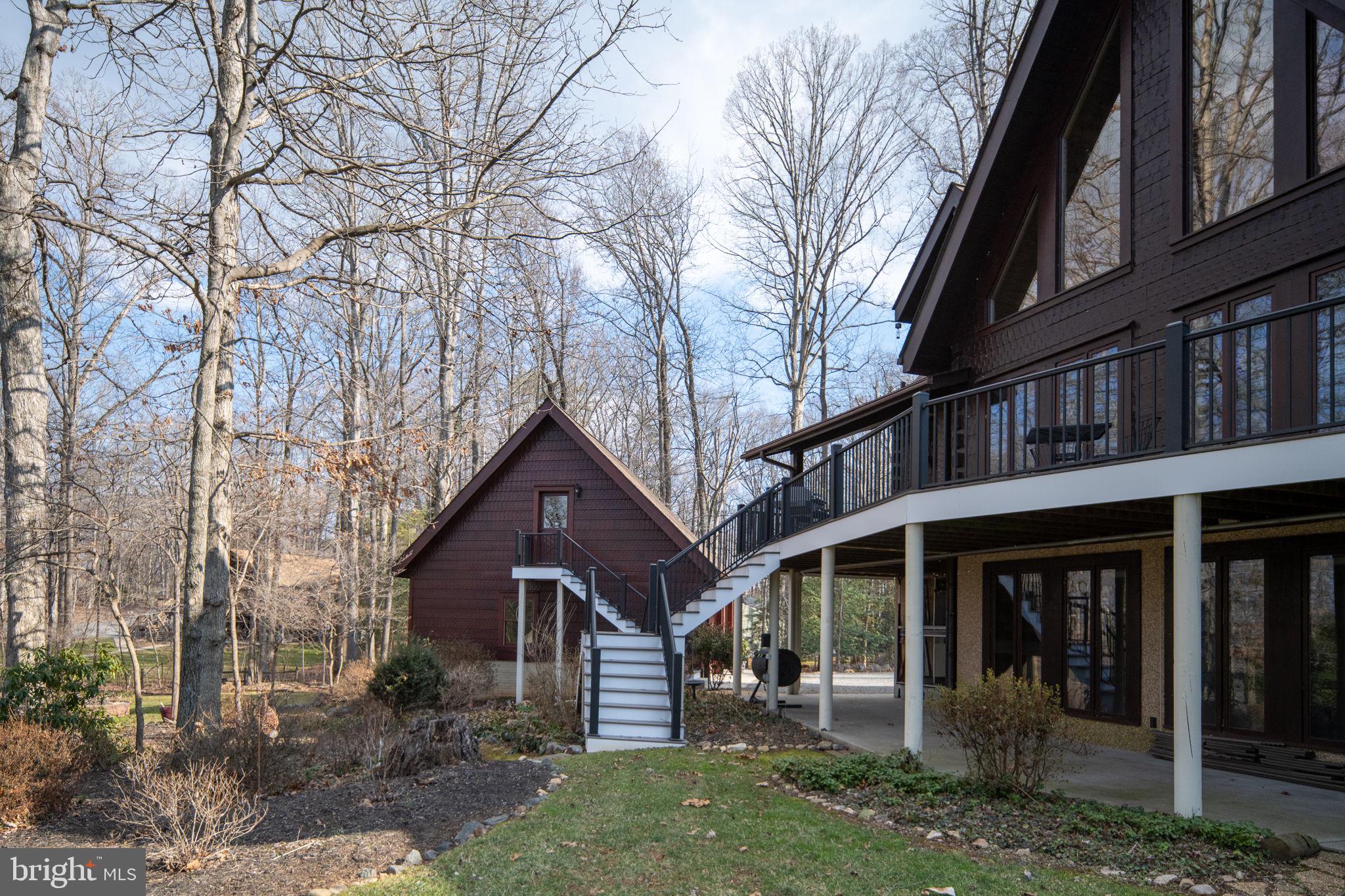 TARA WOODS - Residential