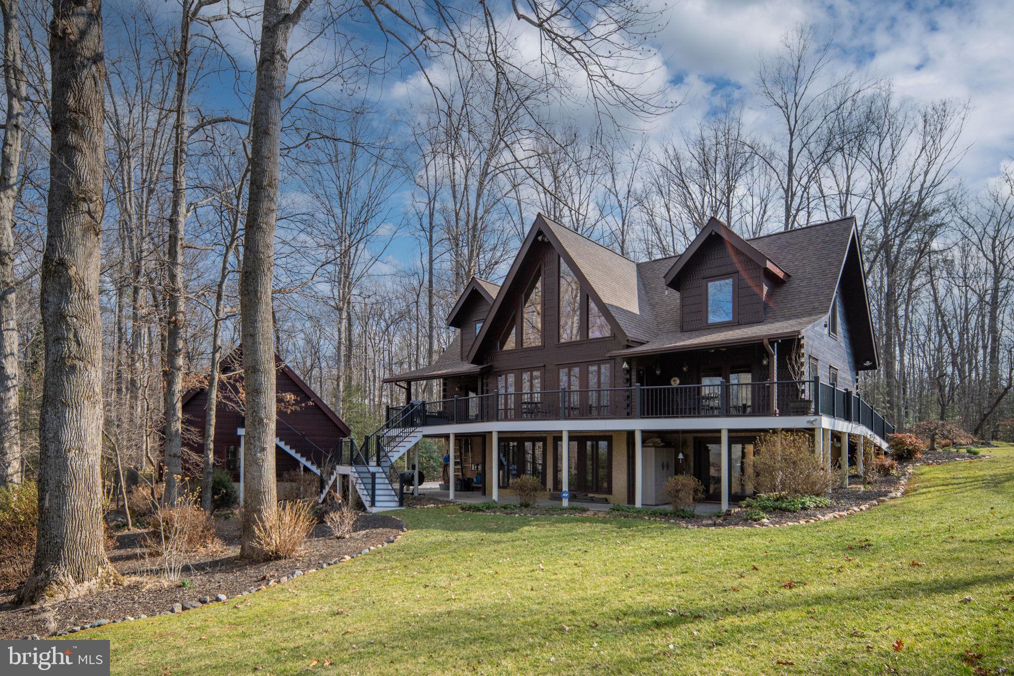 TARA WOODS - Residential