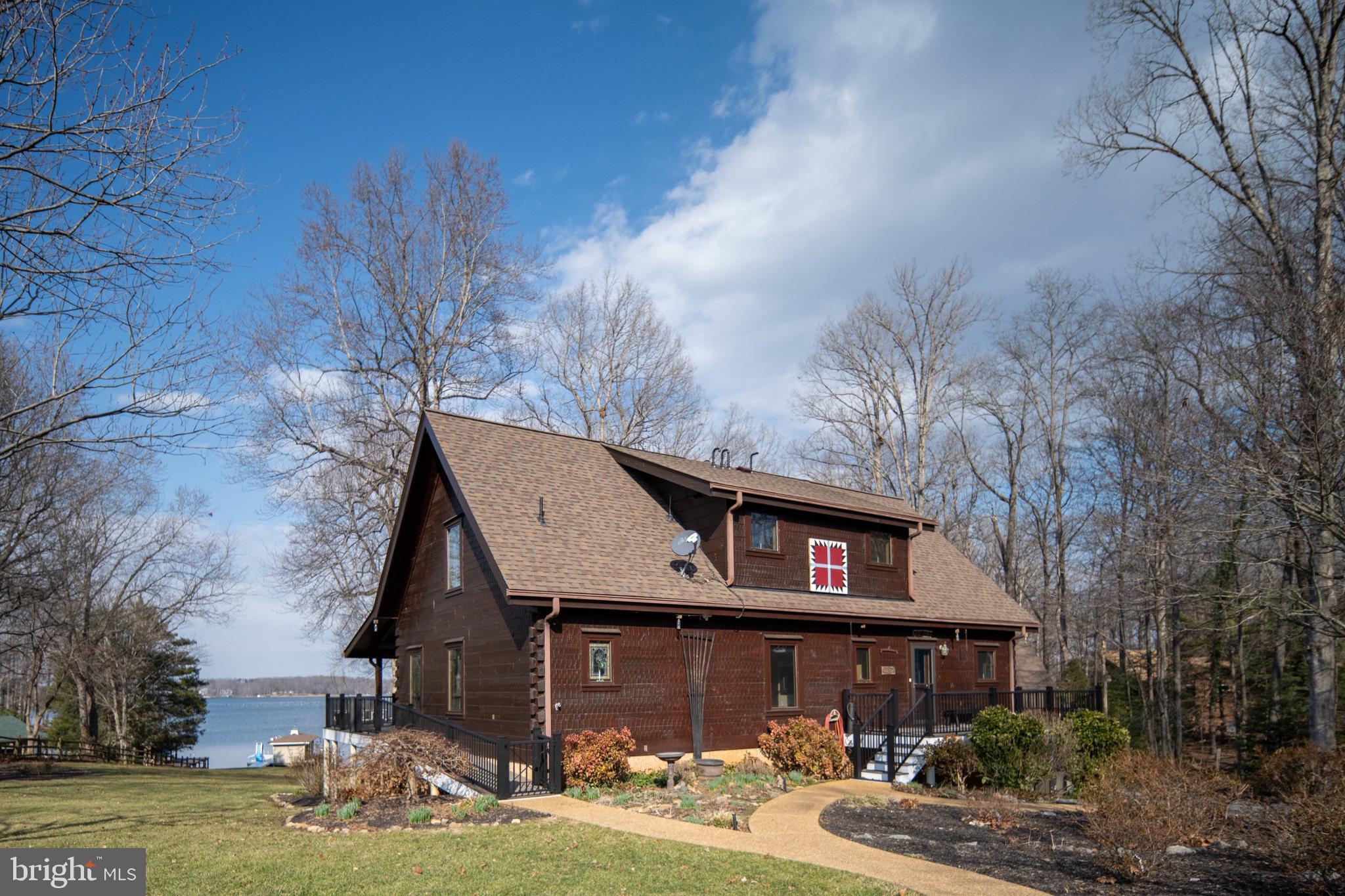 TARA WOODS - Residential