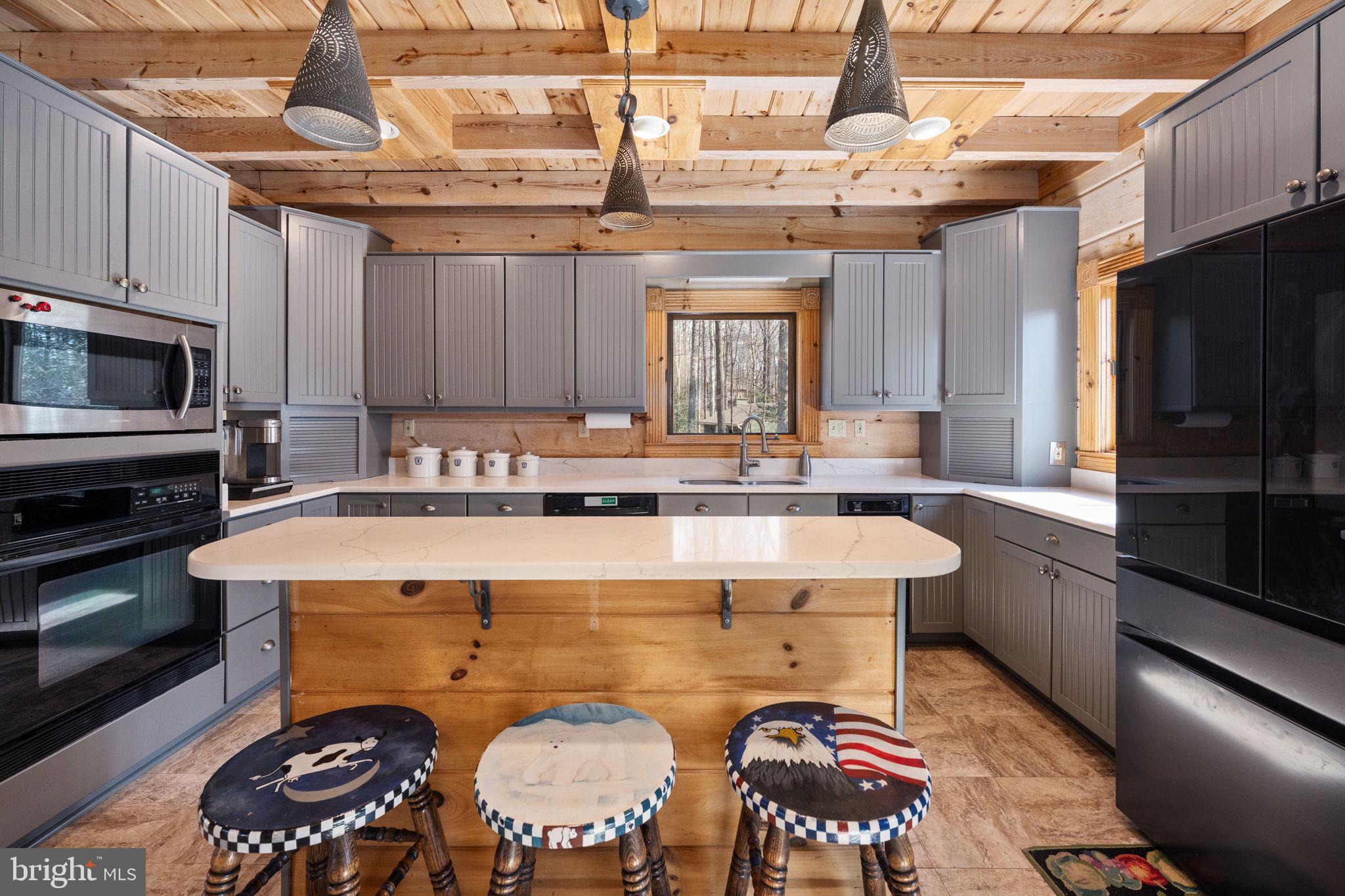 TARA WOODS - Residential