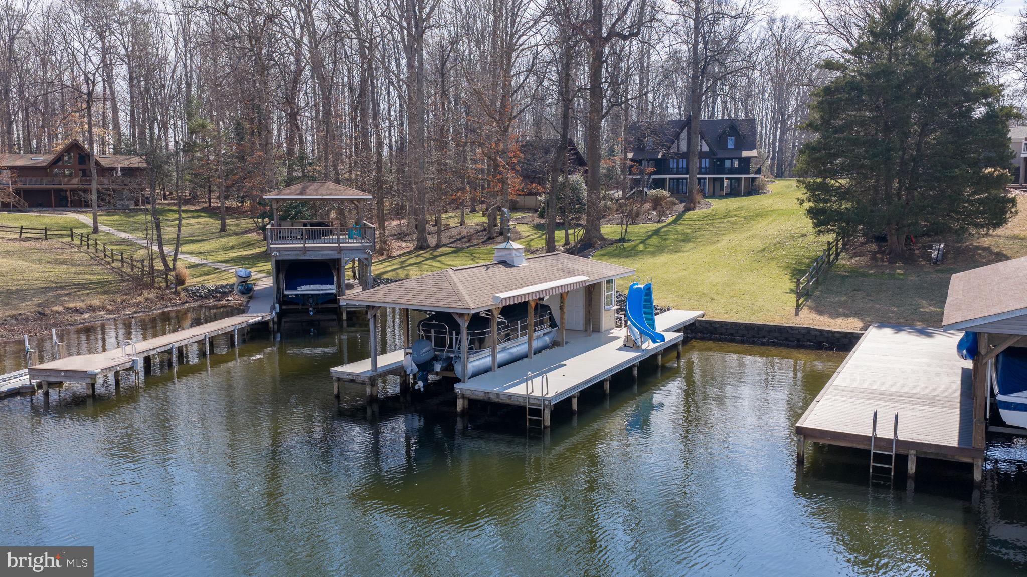 TARA WOODS - Residential