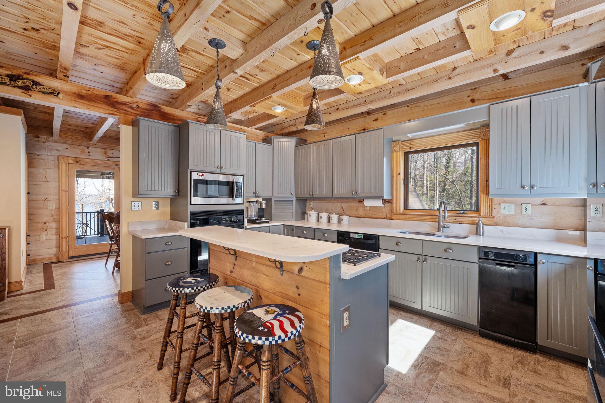 TARA WOODS - Residential