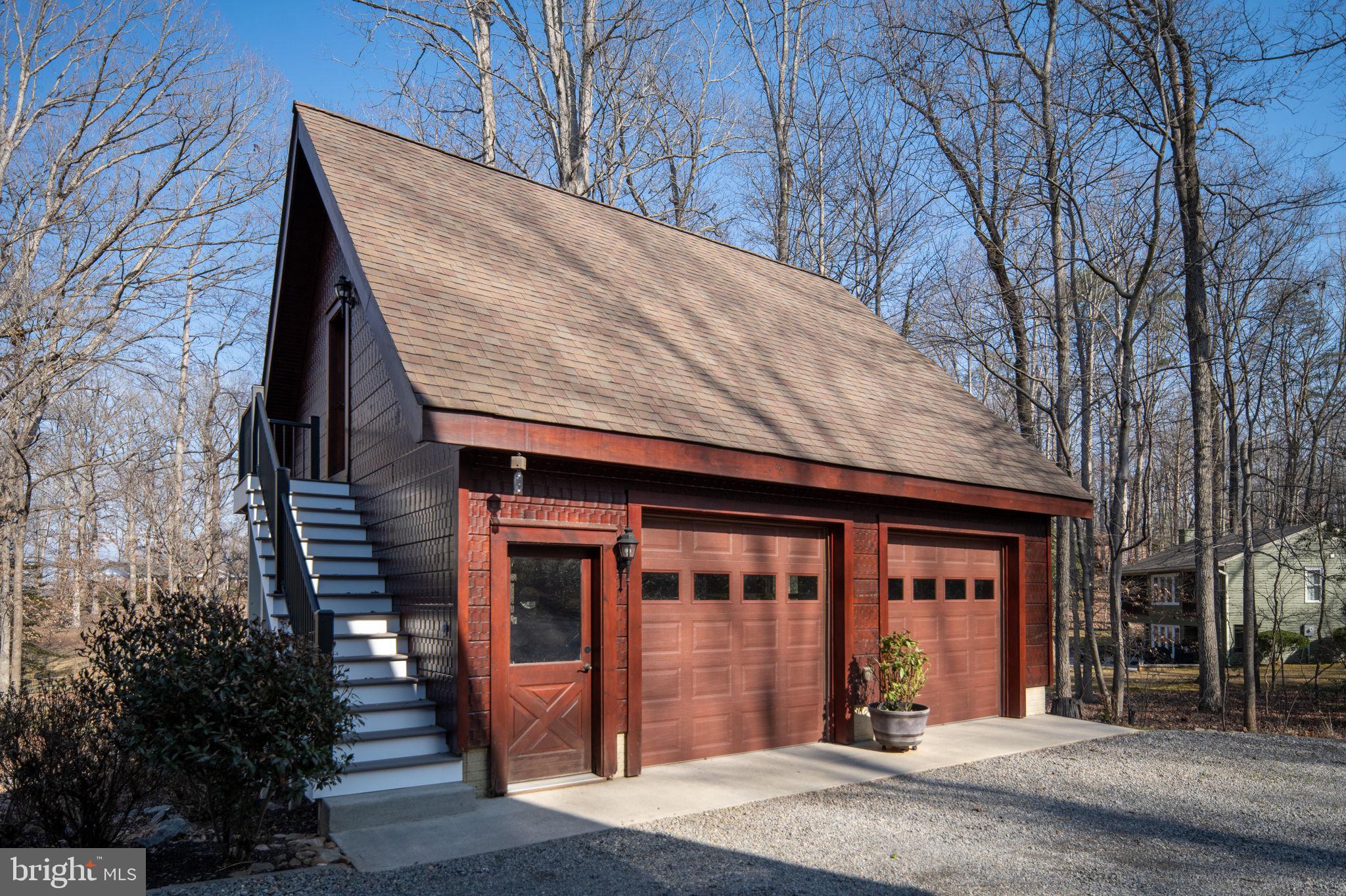 TARA WOODS - Residential