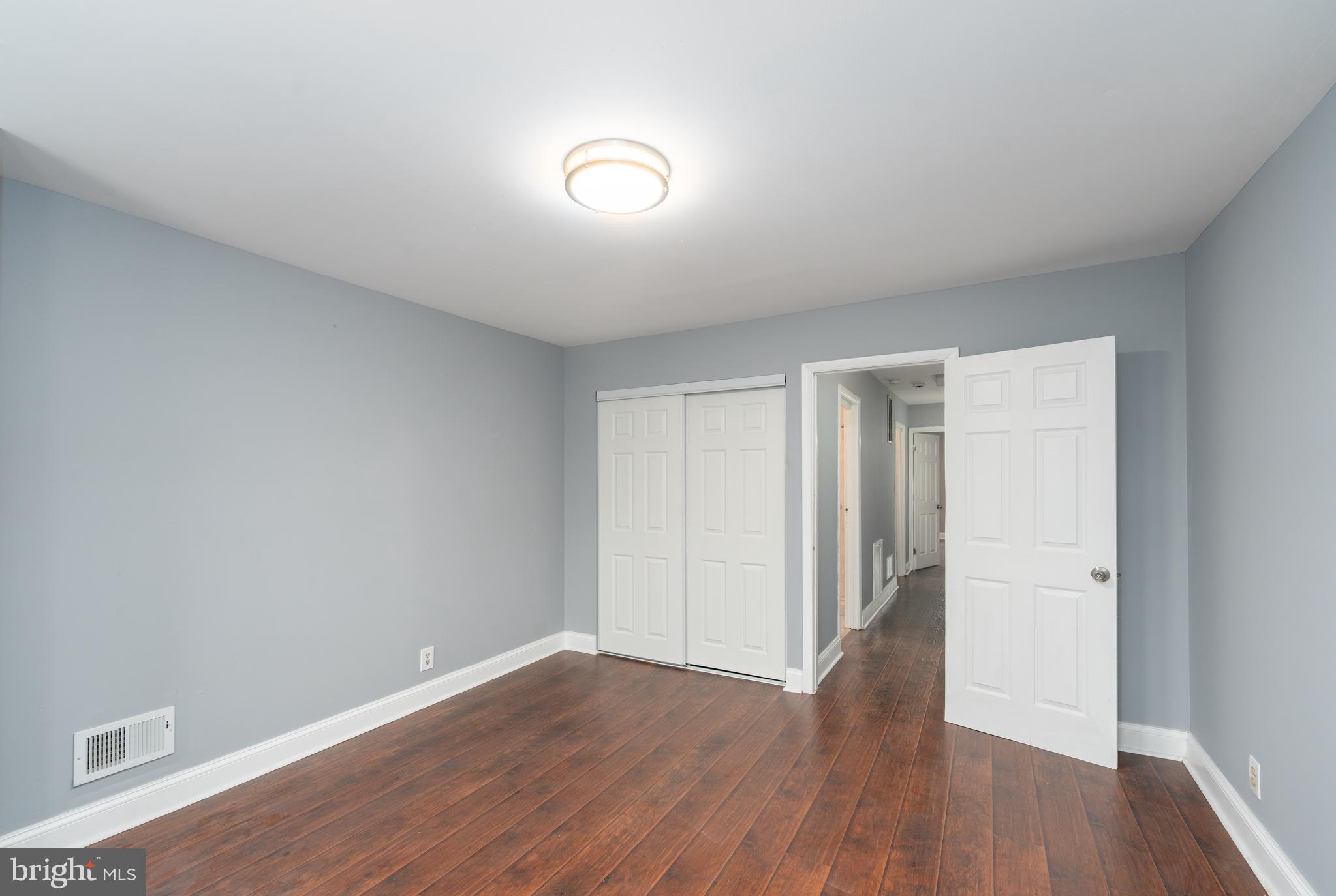 BROADWAY EAST - Residential Lease