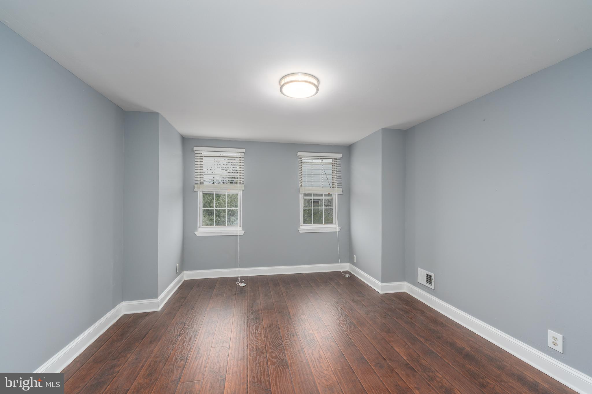 BROADWAY EAST - Residential Lease