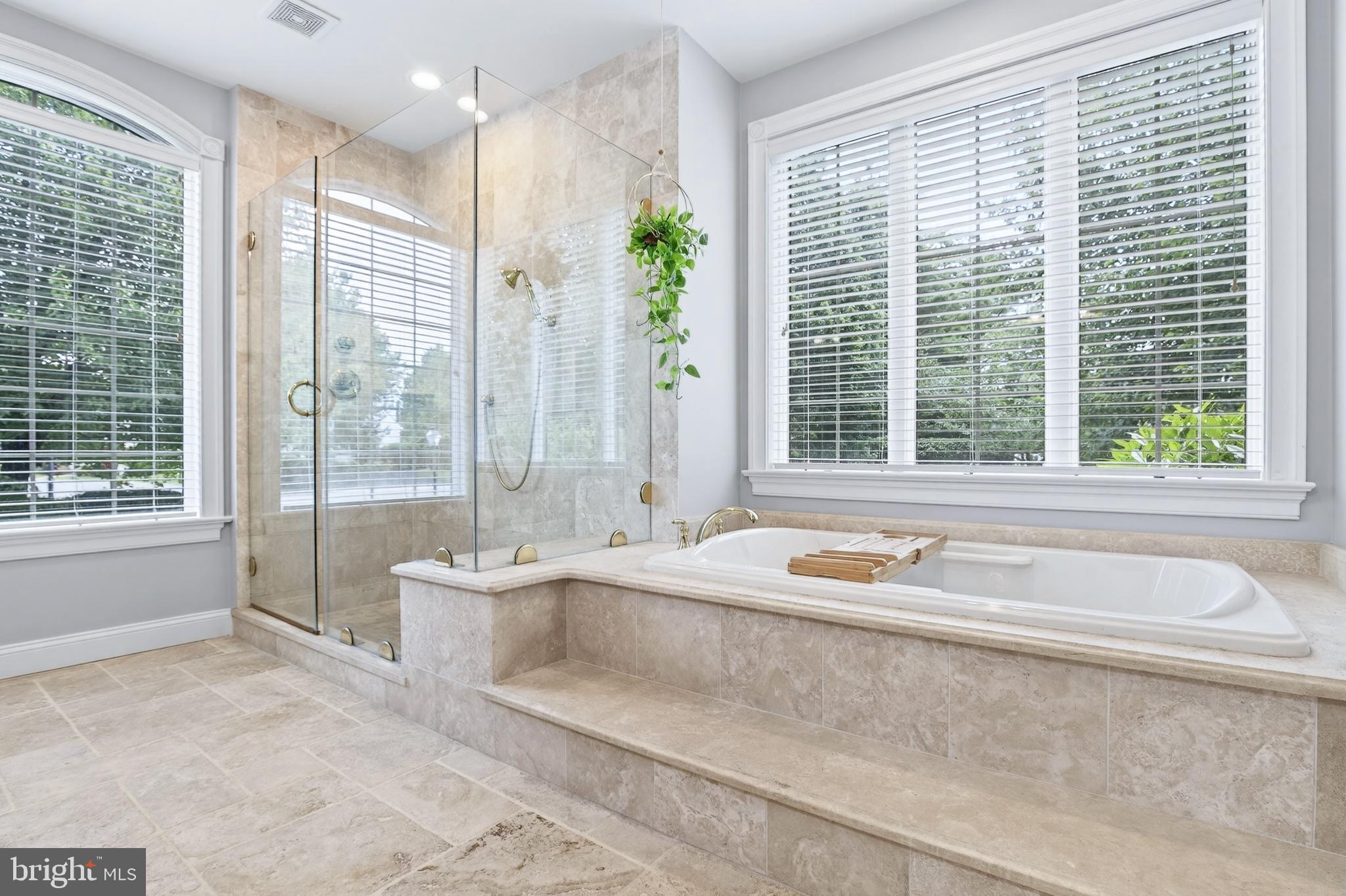 BENT CREEK - Residential