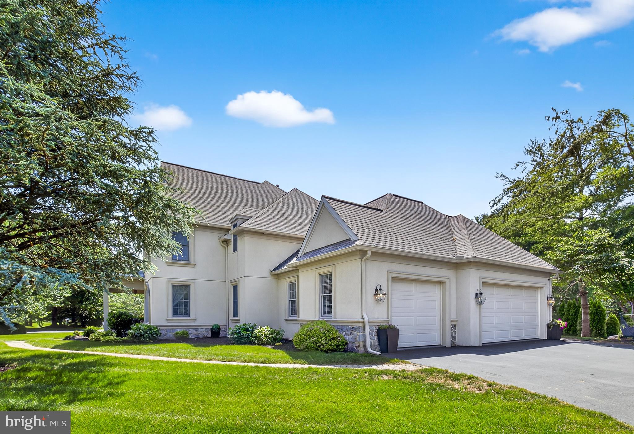 602 WILLOW GREEN